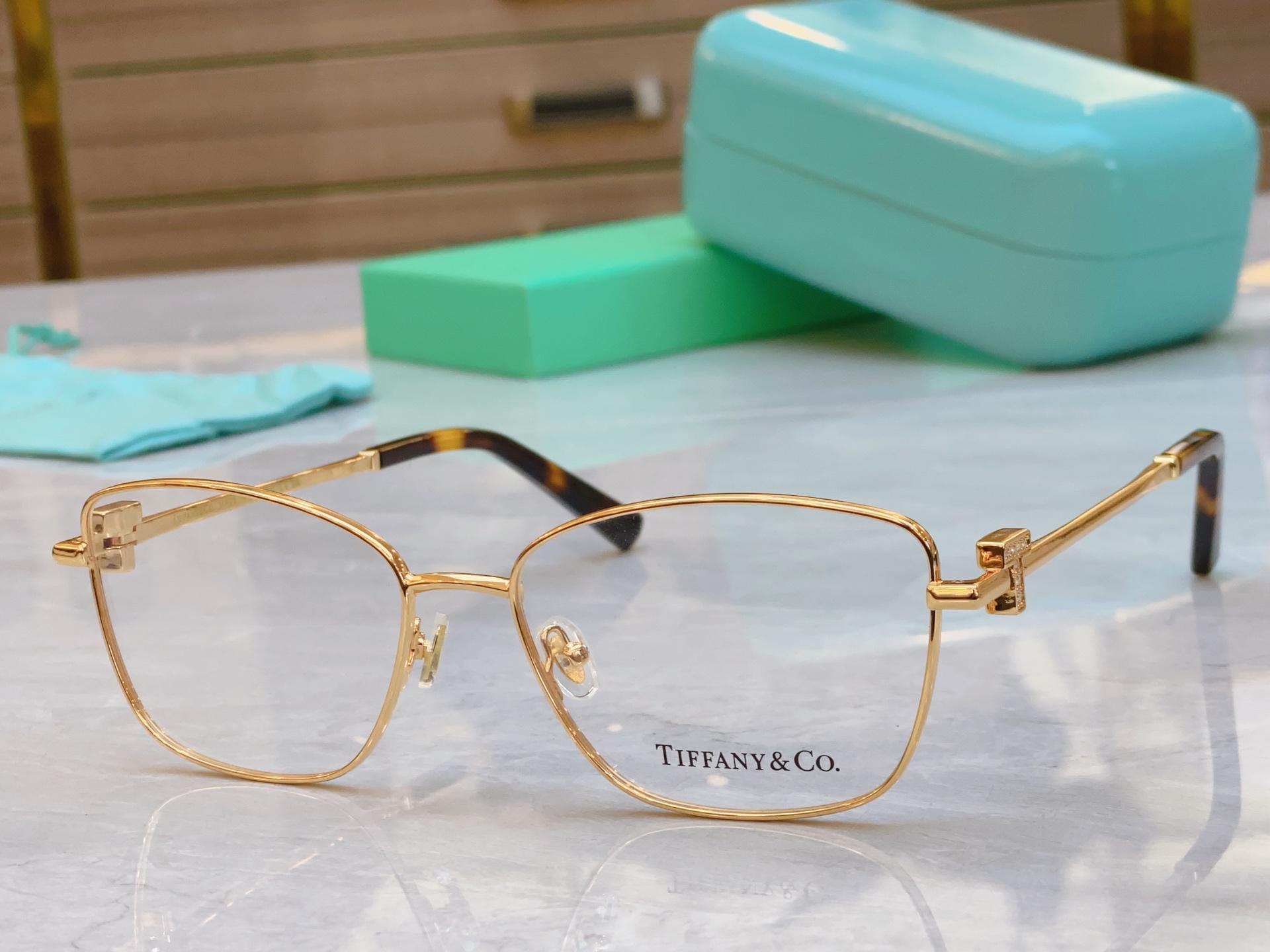 ，【Tiffany & Co.】蒂芙*尼新款眼镜架，Mod：TF1160B，Size：58口17-140