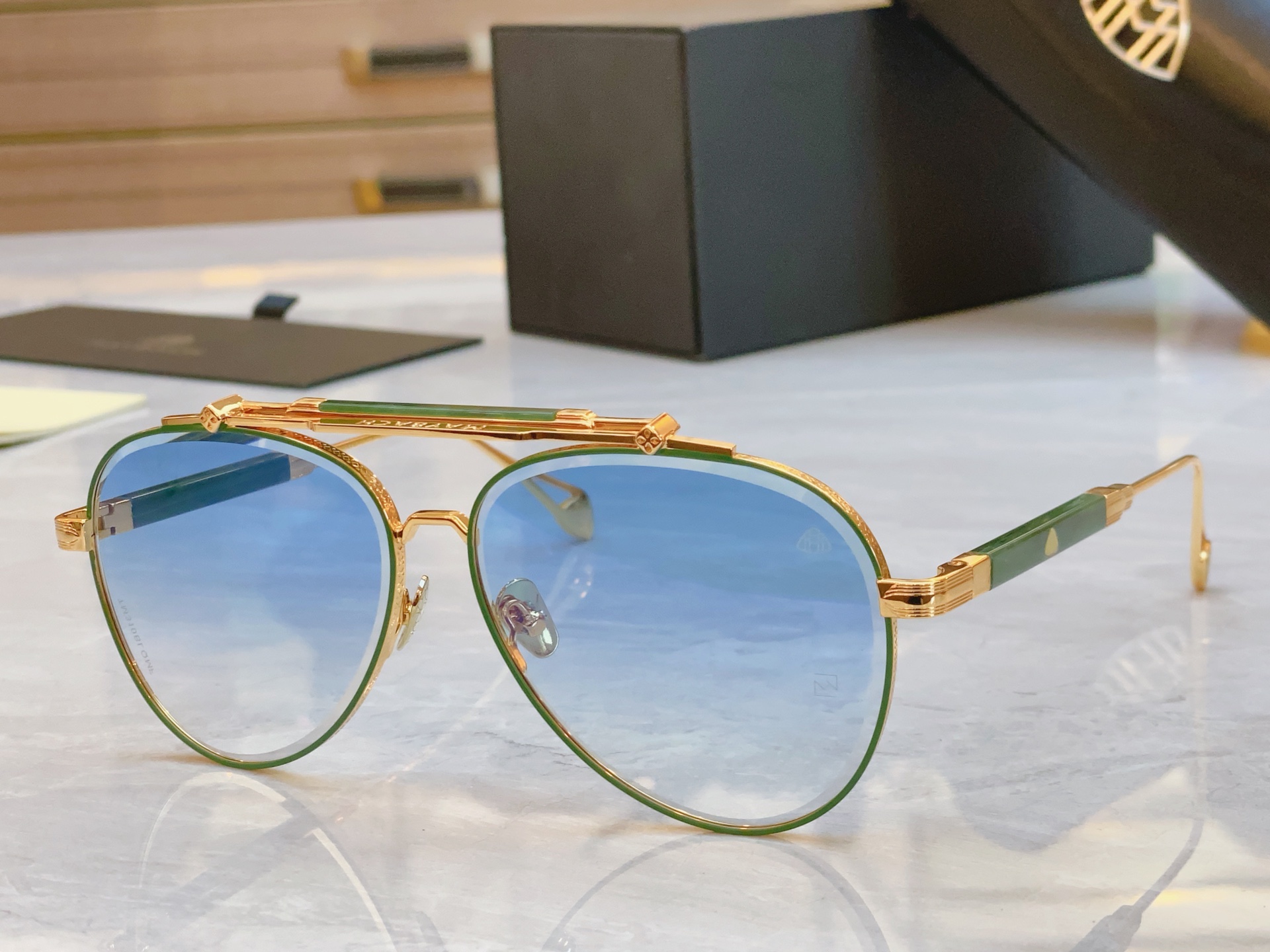 ，【MAYBAC*】迈巴*赫新款太阳镜🕶️🕶️，MODELF7N-M7U-AK-Z127，SIZE：60