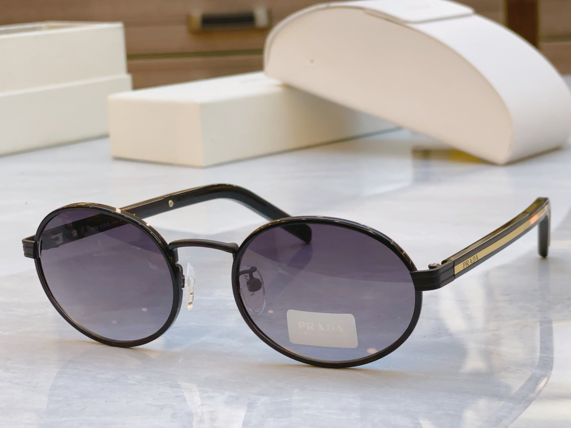 ，【PRAD*】普拉*达新款太阳镜，MODEL：PR B56S，SIZE：52口21-145