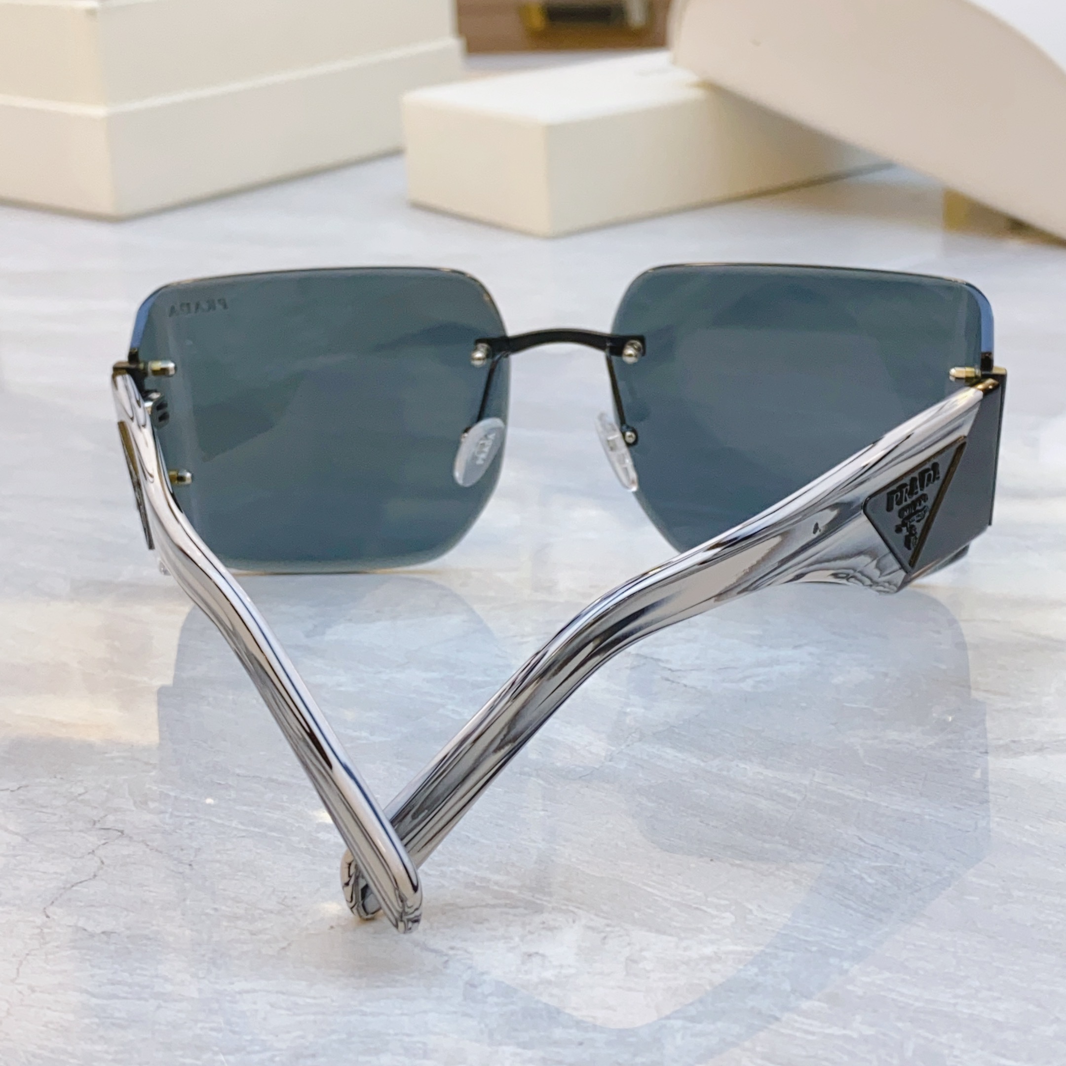 ，【PRAD*】普拉*达新款太阳镜，MODEL：PR 191VS，SIZE：62口17-140