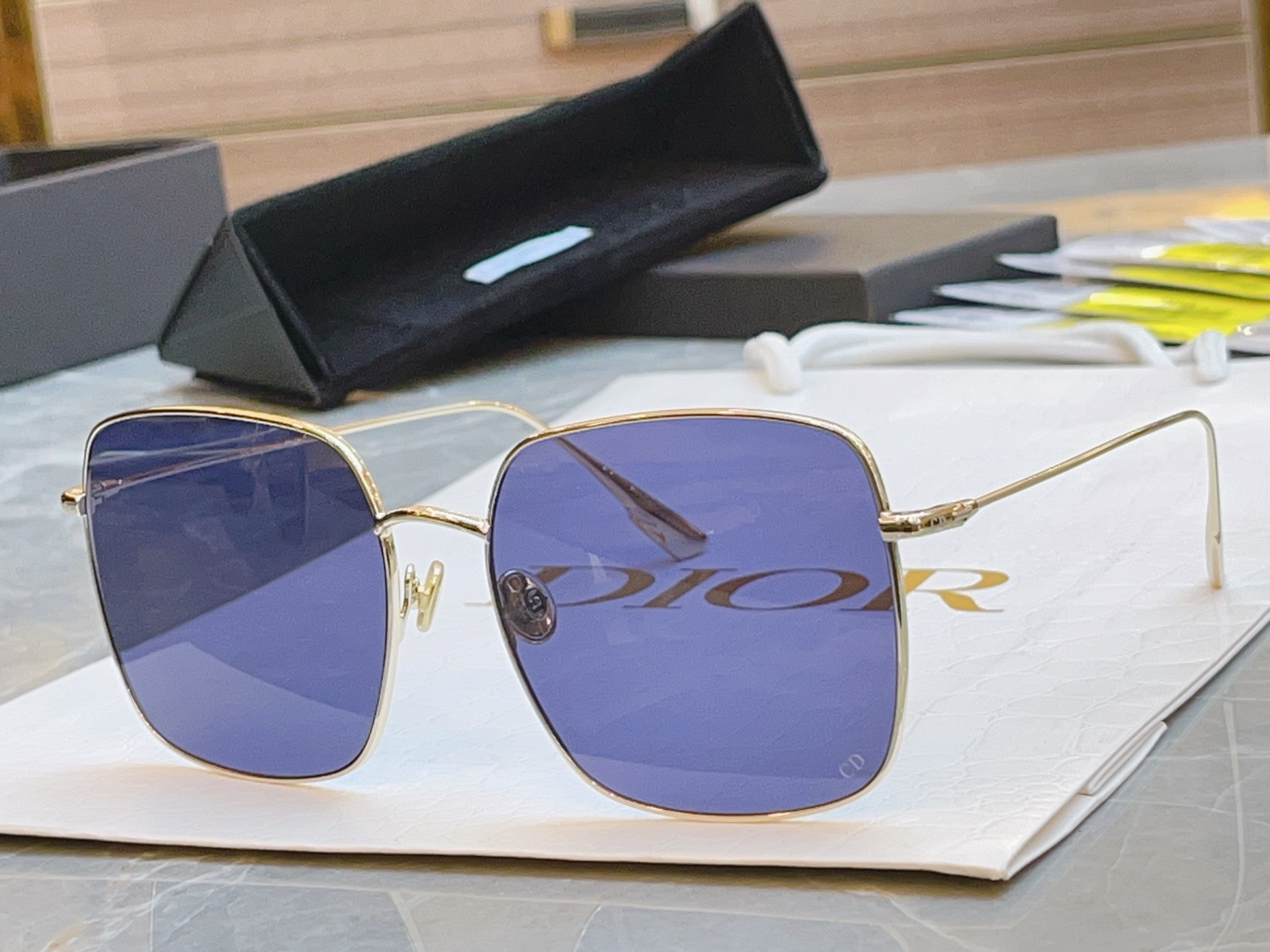 ，素颜女神王丽坤 古力娜扎 网红小红书同款齐色了 超级爆款，原单带条码说明书 市面高端品质【Dior】迪