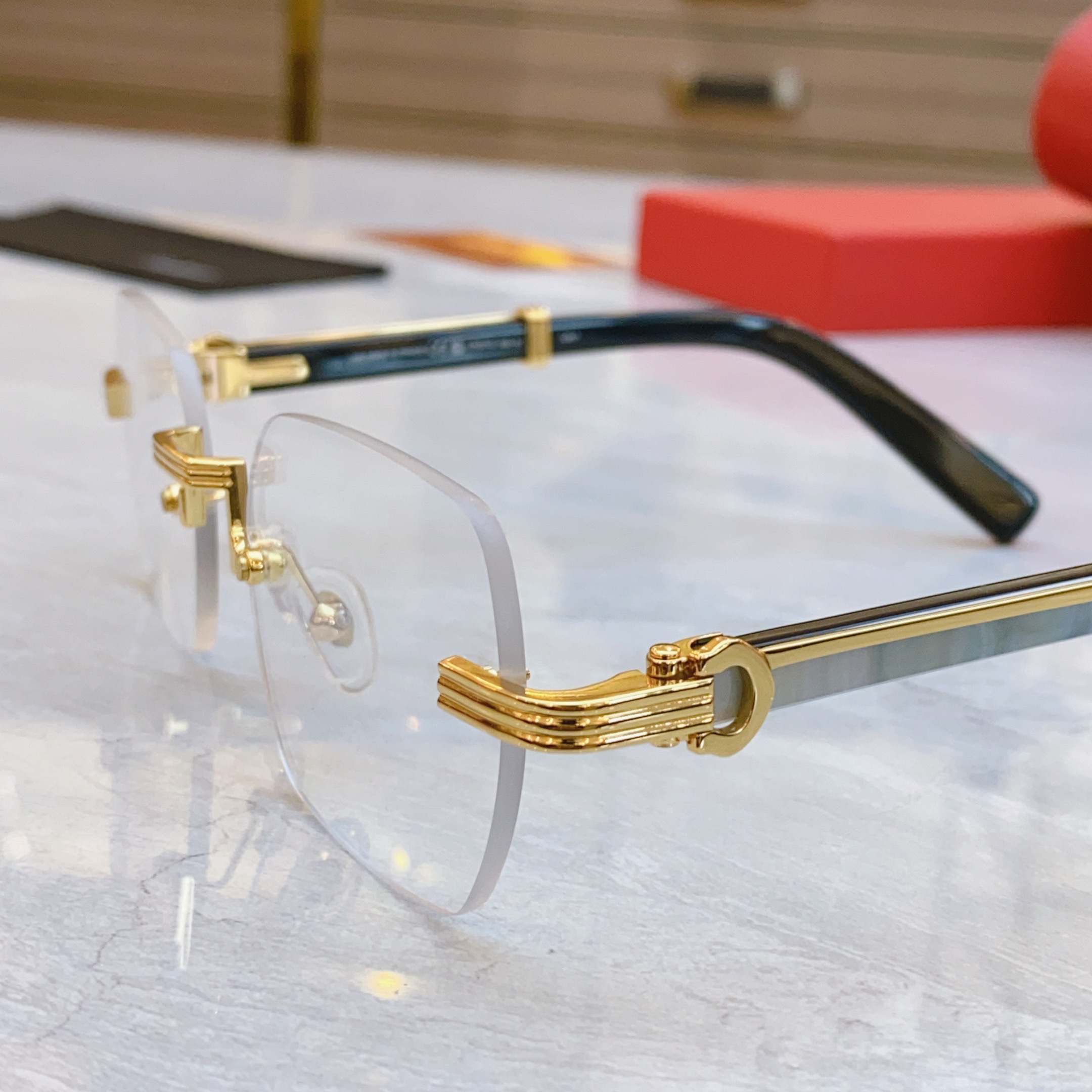 ，【CARTIE*】卡地*亚新款眼镜架，CT0377O ，size58口16-145