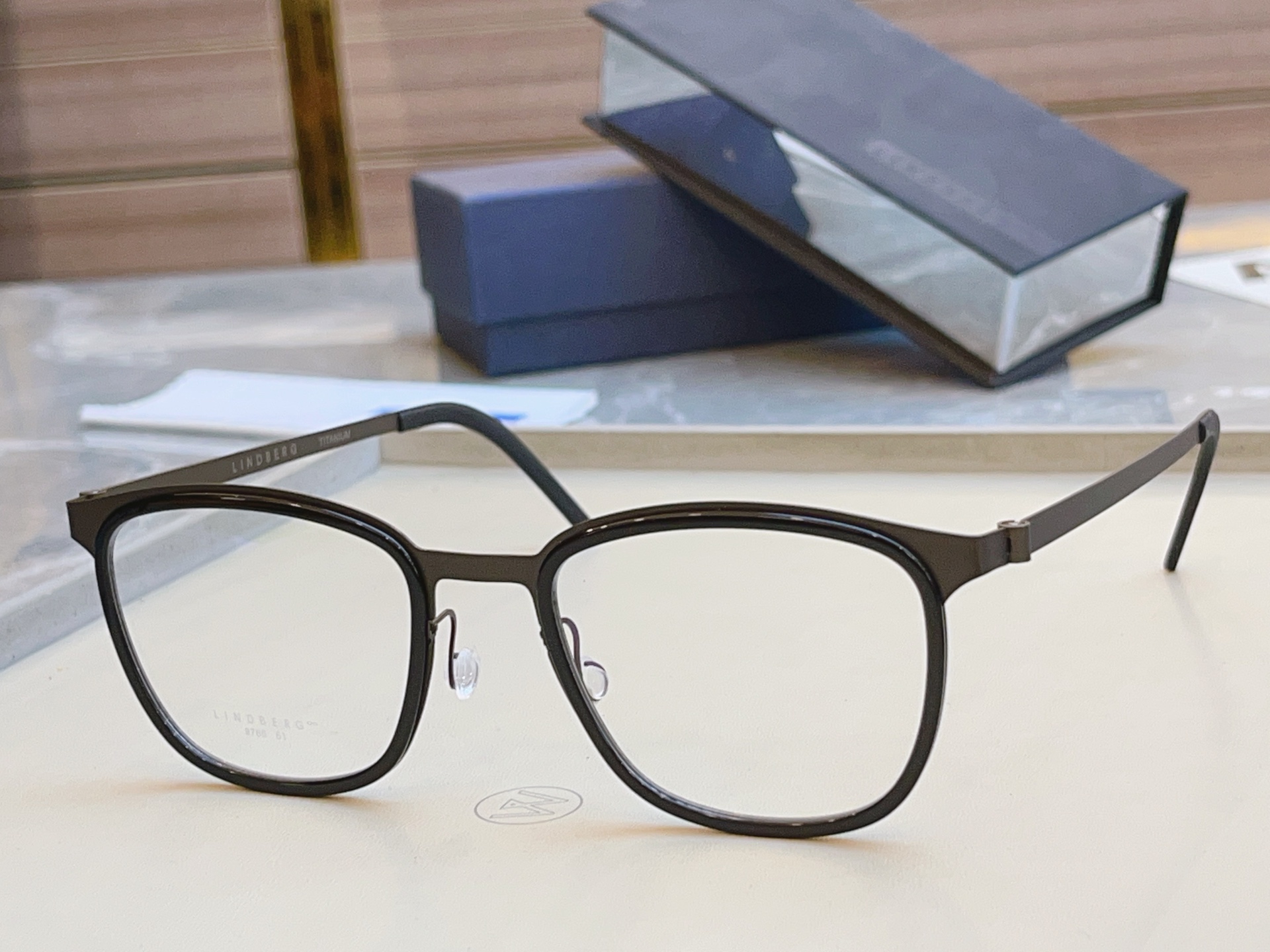 ，【LINDBER*】林德*伯格新款光学架，MODEL：9765，SIZE：51口22-145 高版本