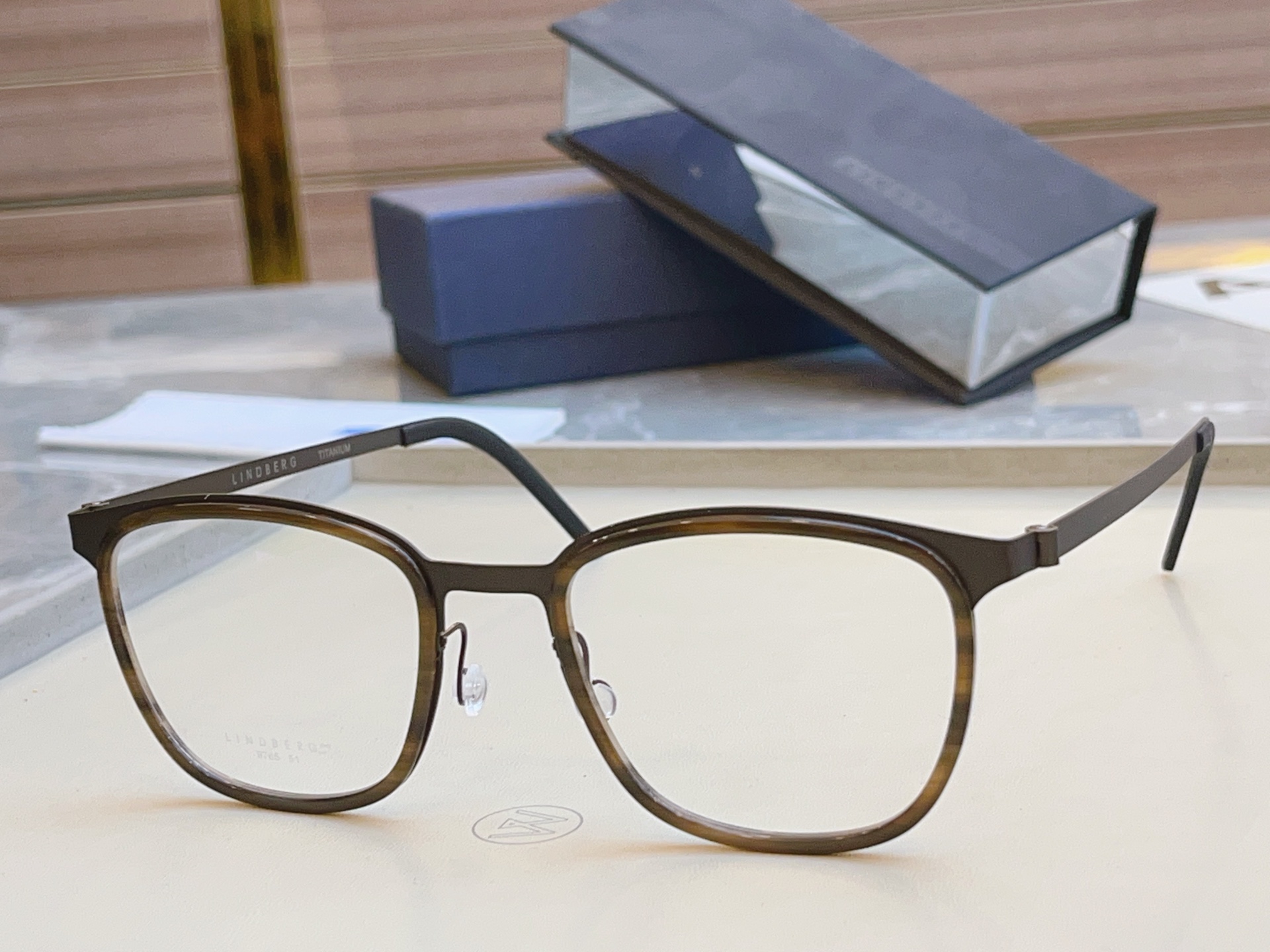 ，【LINDBER*】林德*伯格新款光学架，MODEL：9765，SIZE：51口22-145 高版本
