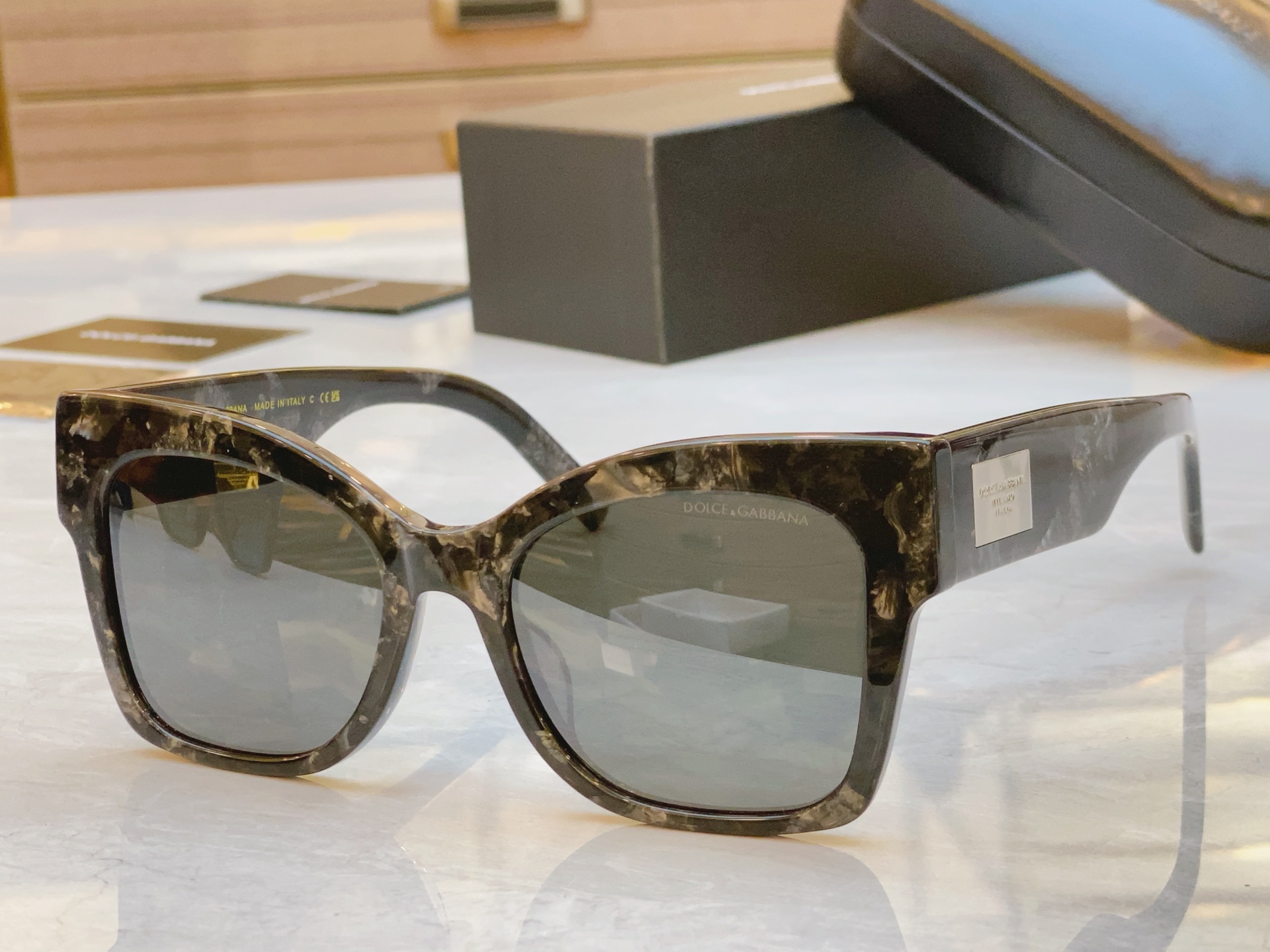 ，【DOLCE & GABBAN*】D*G新款太阳镜，MODEL：DG4478，SIZE：54口20-1