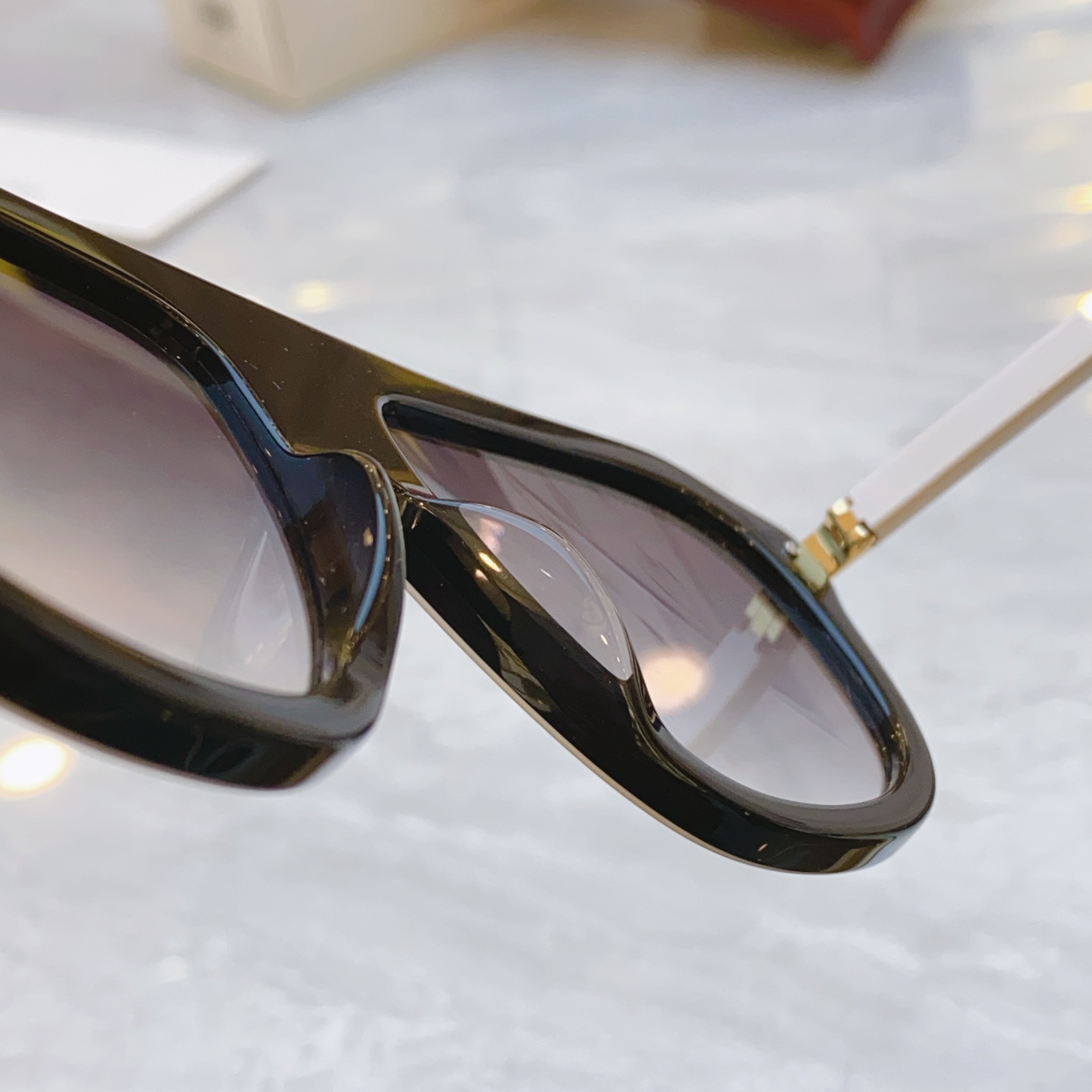 ，【GUCC*】古*驰新款太阳镜，GG1309S，SIZE57口18-145