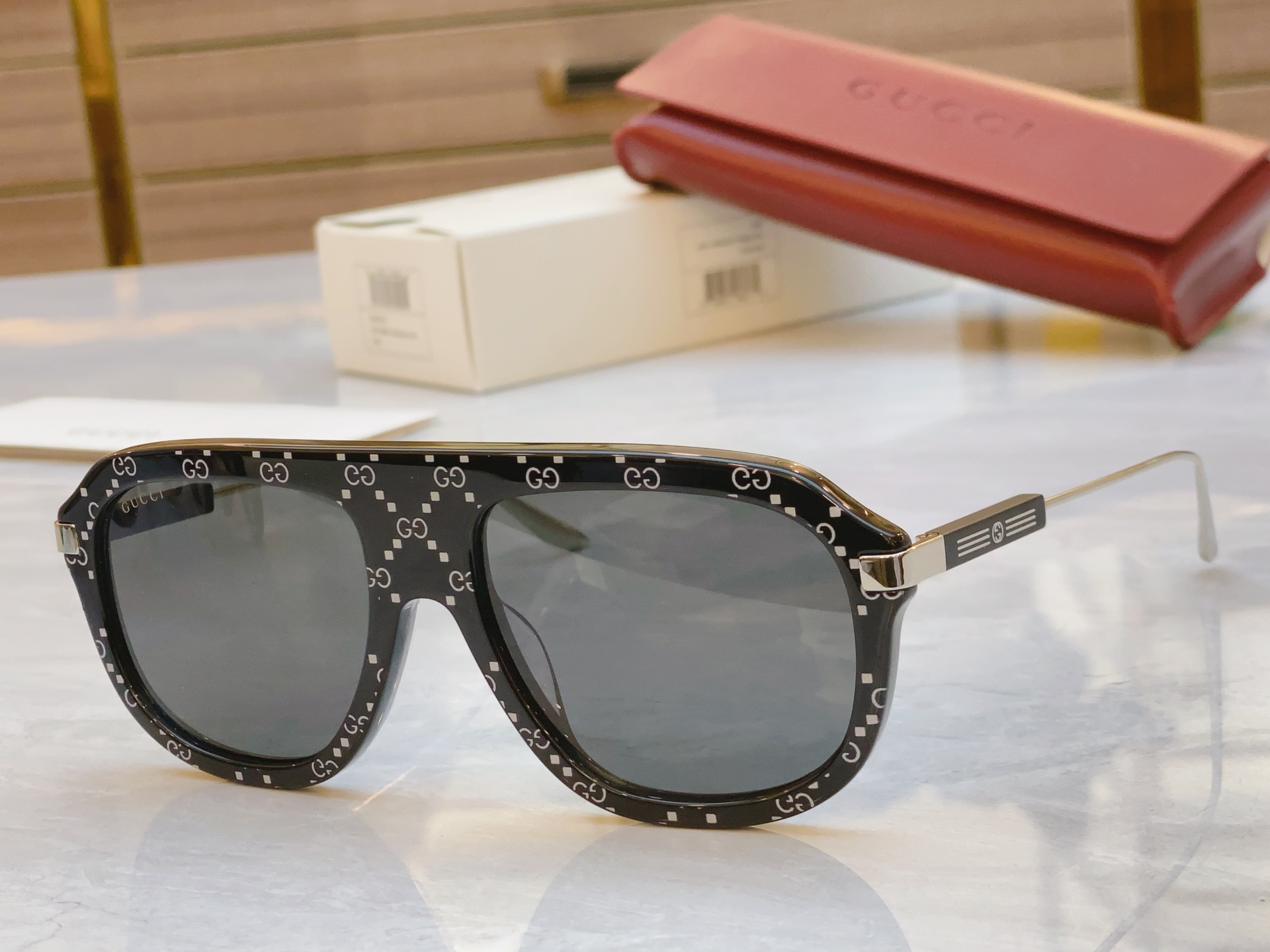，【GUCC*】古*驰新款太阳镜，GG1309S，SIZE57口18-145