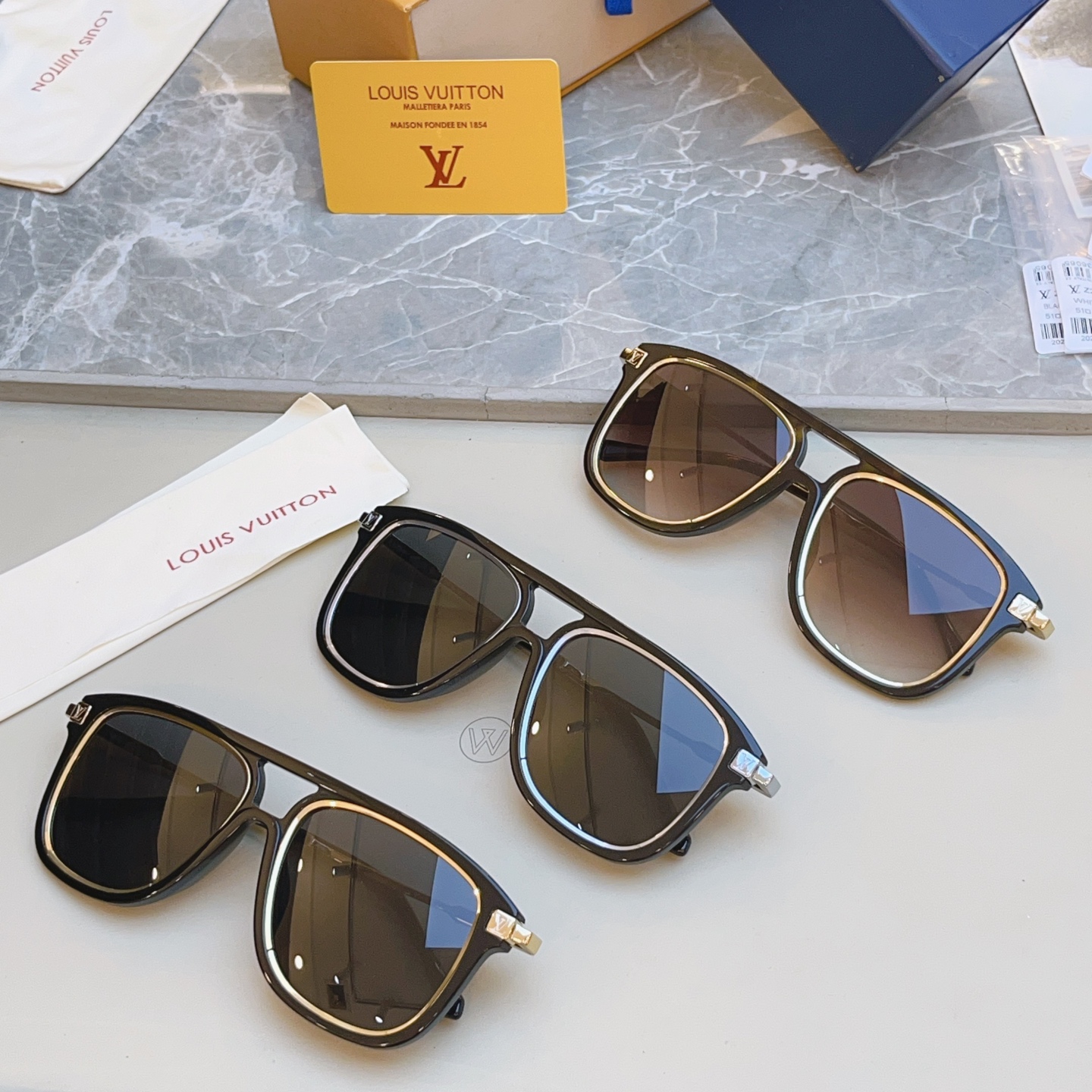 ，【LOUIS VUITTO*】路易*威登新款太阳镜，高版本✨MODEL：Z2596U，SIZE：51口