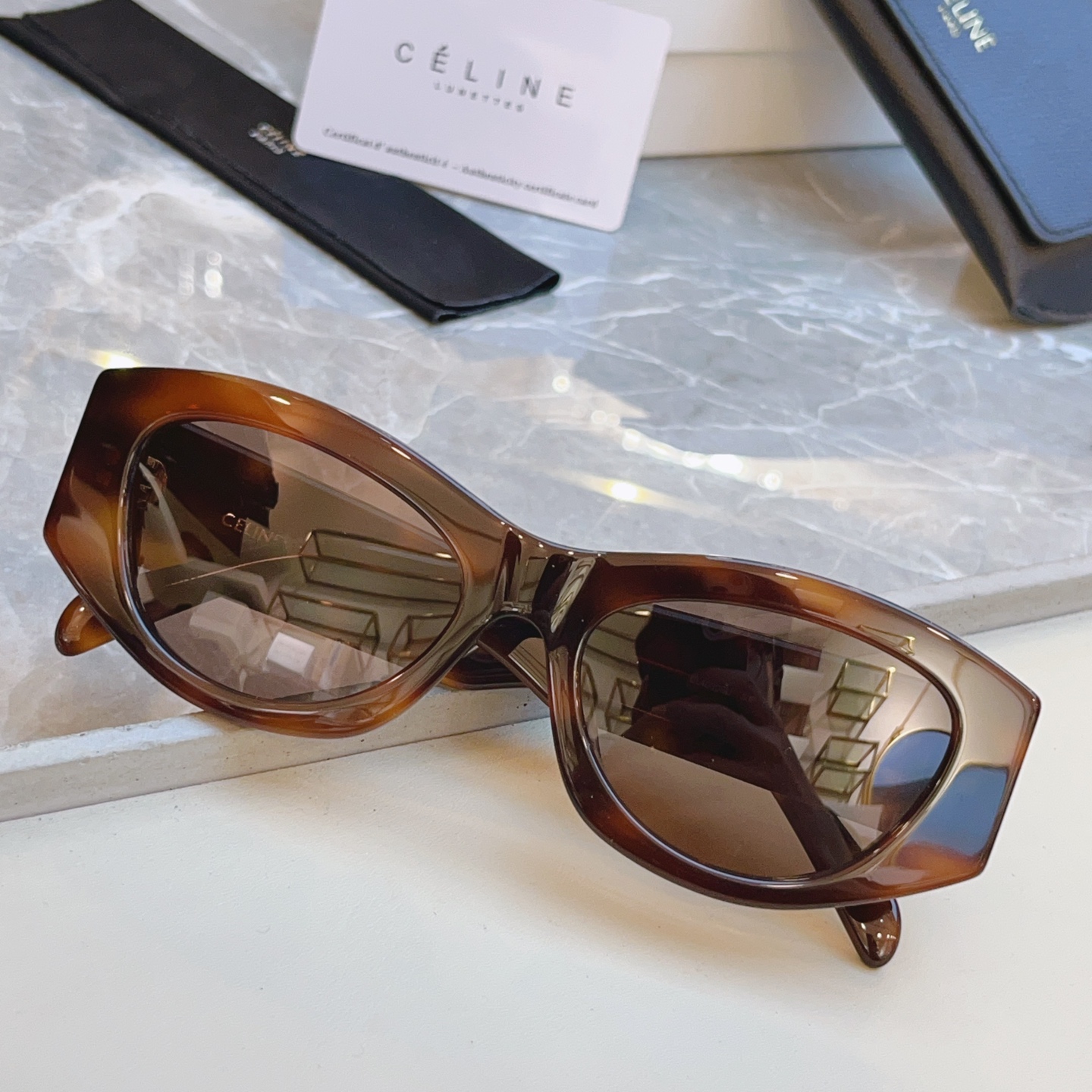 ，【CELIN*】赛*琳新款太阳镜， MODELCL40308U ，高版本✨，SIZE 55口18-14