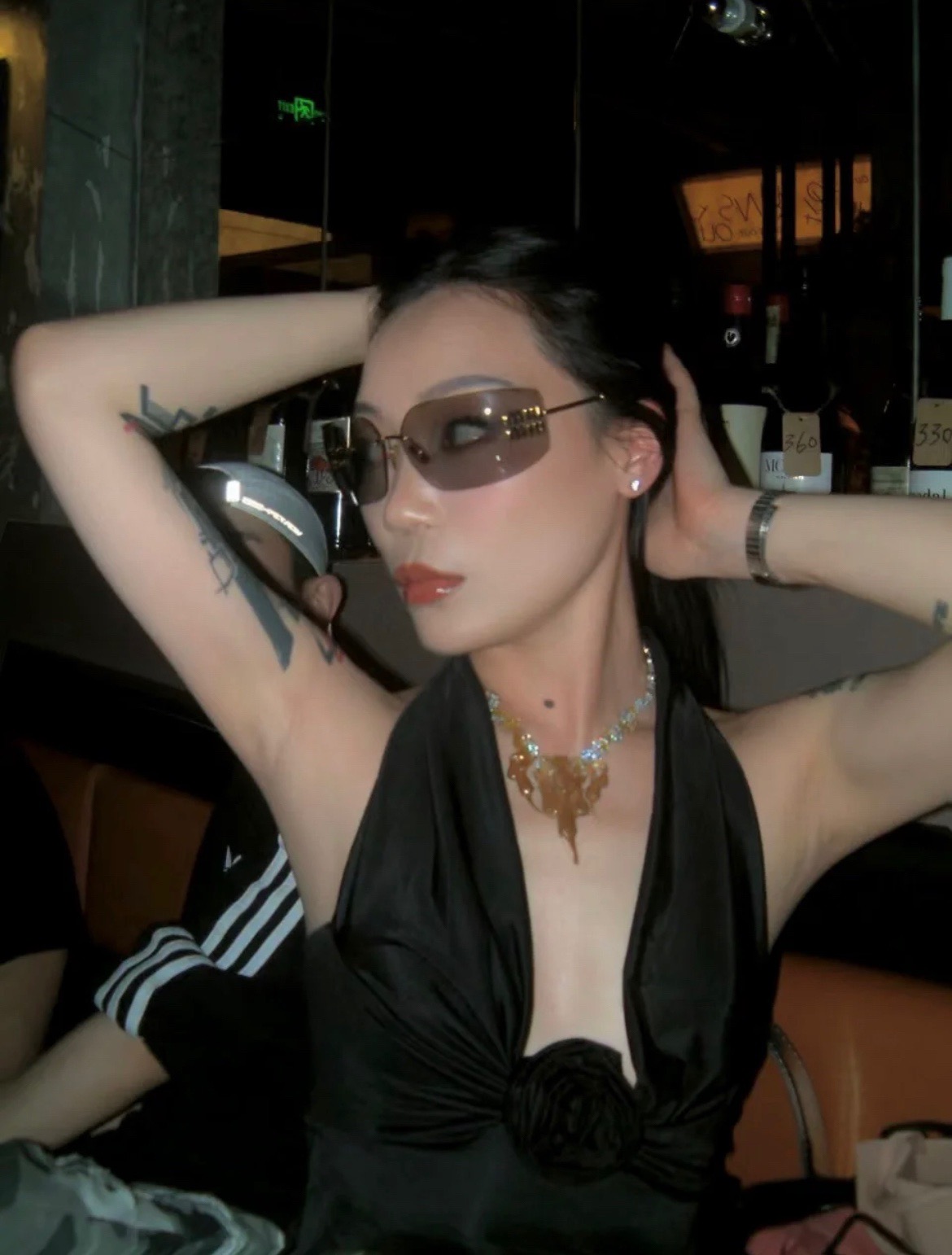 ，【MIUMI*】缪*缪新款太阳镜🕶️，Mod:SMU 54Y，高版本✨SIZE:80口14-110