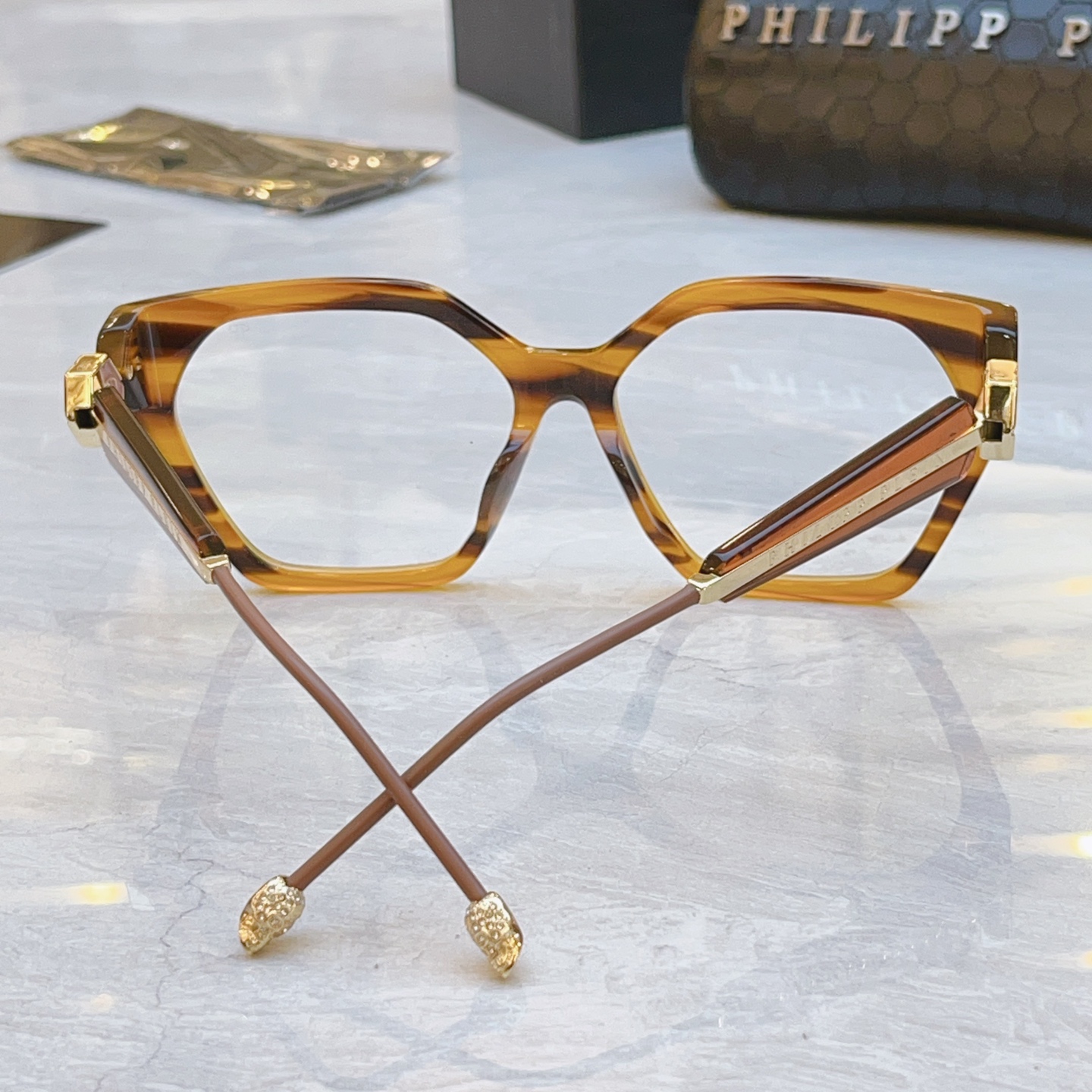 ，【PhiliPP Plei*】新款眼镜架，
Mod：VPS，Size：57口15-140