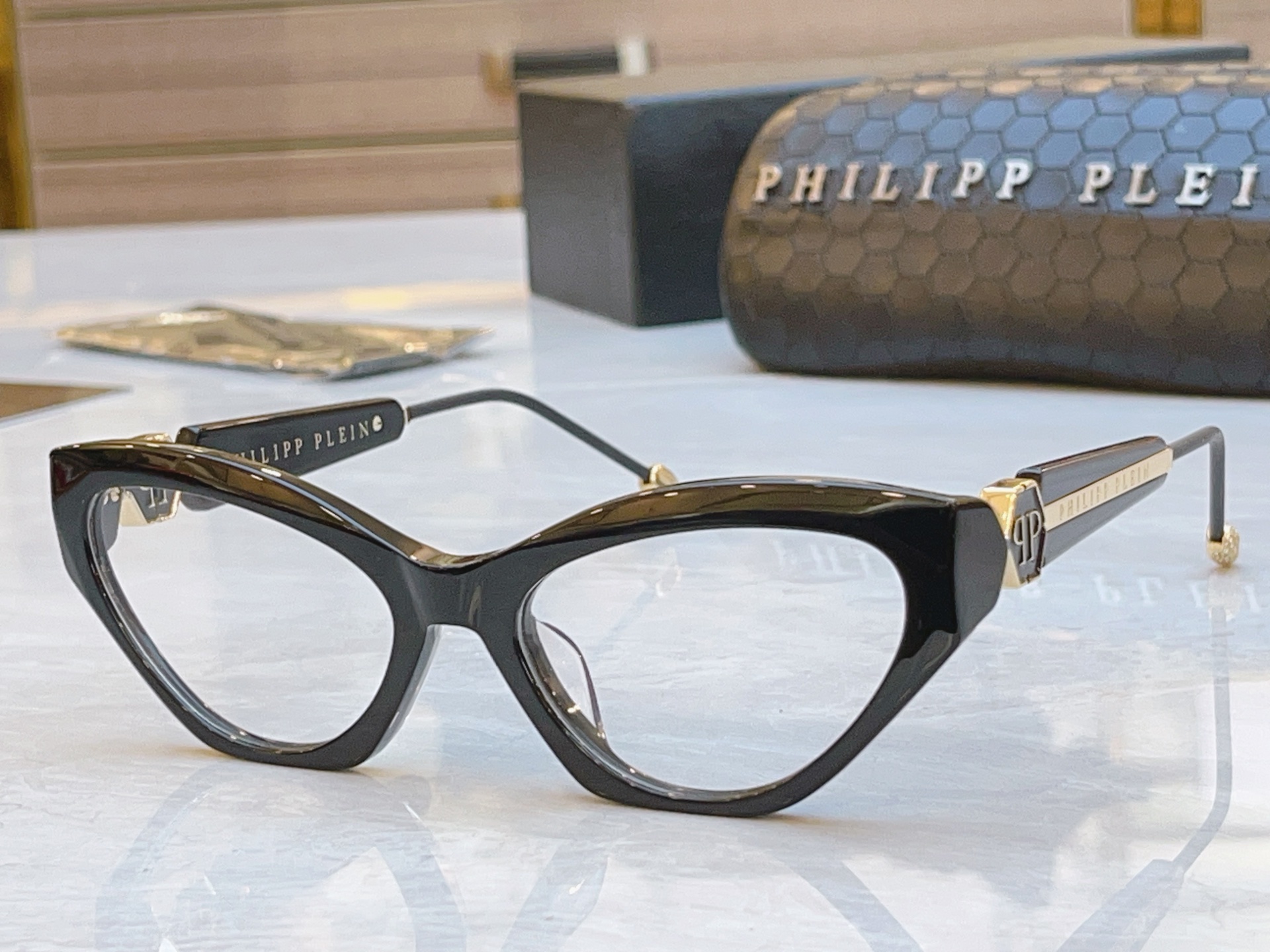 ，【PhiliPP Plei*】新款眼镜架，
Mod：VPS，Size：55口18-140