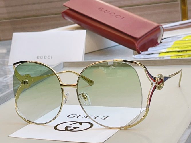 Gucci 0225SK Double Bridge Sunglasses with Two-Tone Metal Temples 1 Gucci 0225SK Double Bridge Sunglasses with Two-Tone Metal Temples