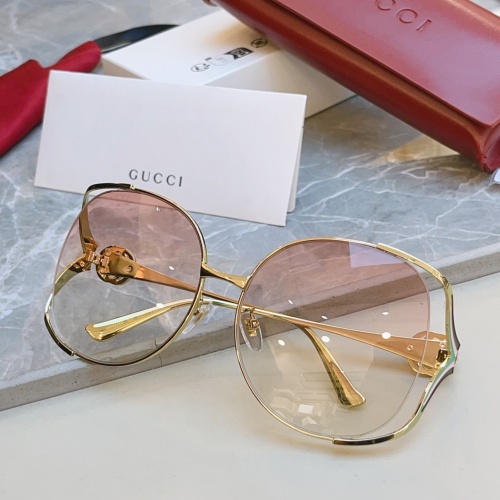 Gucci 0225SK Double Bridge Sunglasses: Comfortable Fit, Stylish Design 1 Gucci 0225SK Double Bridge Sunglasses: Comfortable Fit, Stylish Design