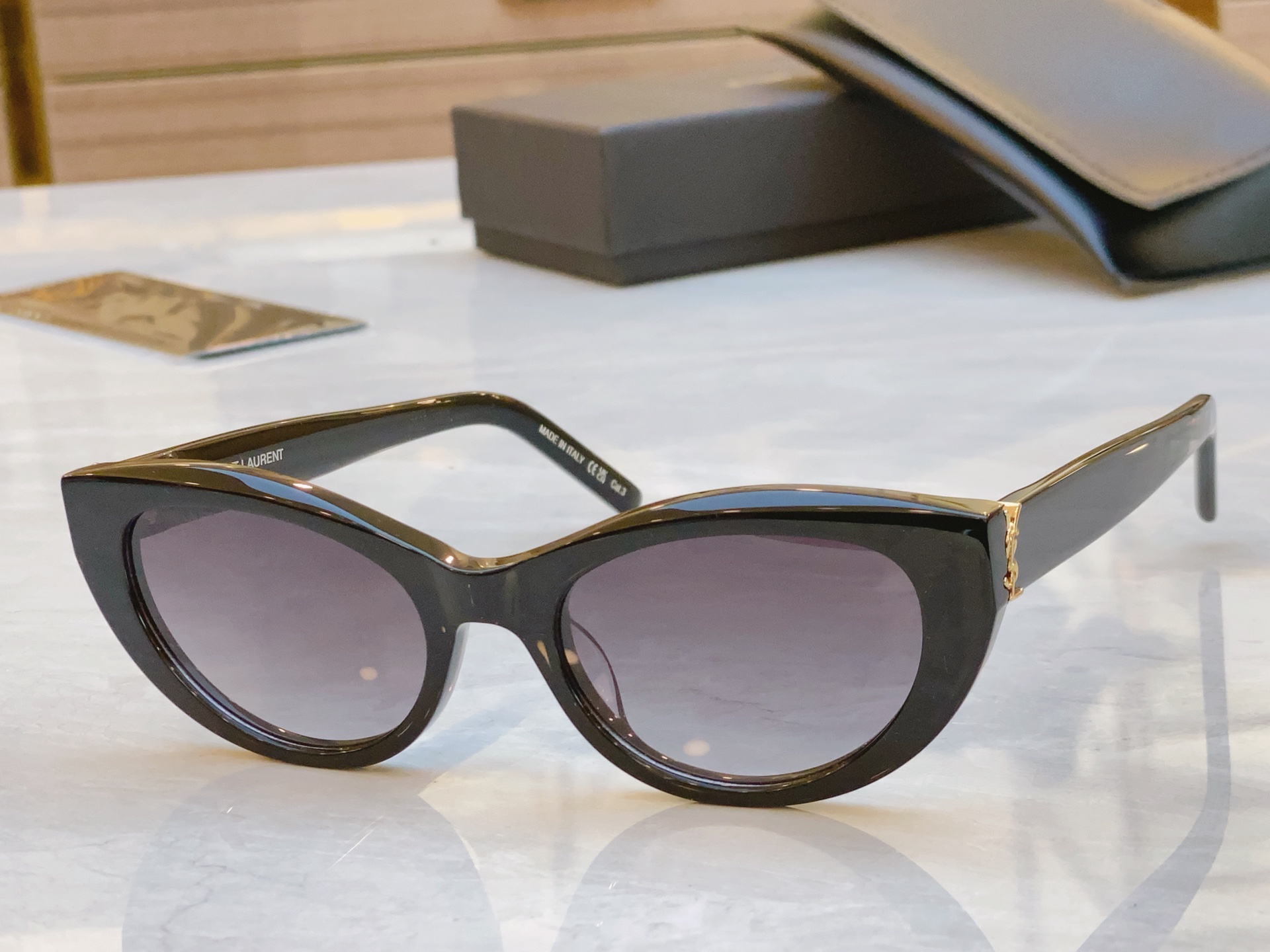 ，【SAINT LAUREN*】圣罗*兰新款眼镜架。MODEL：SL M115，SIZE：53口19-1