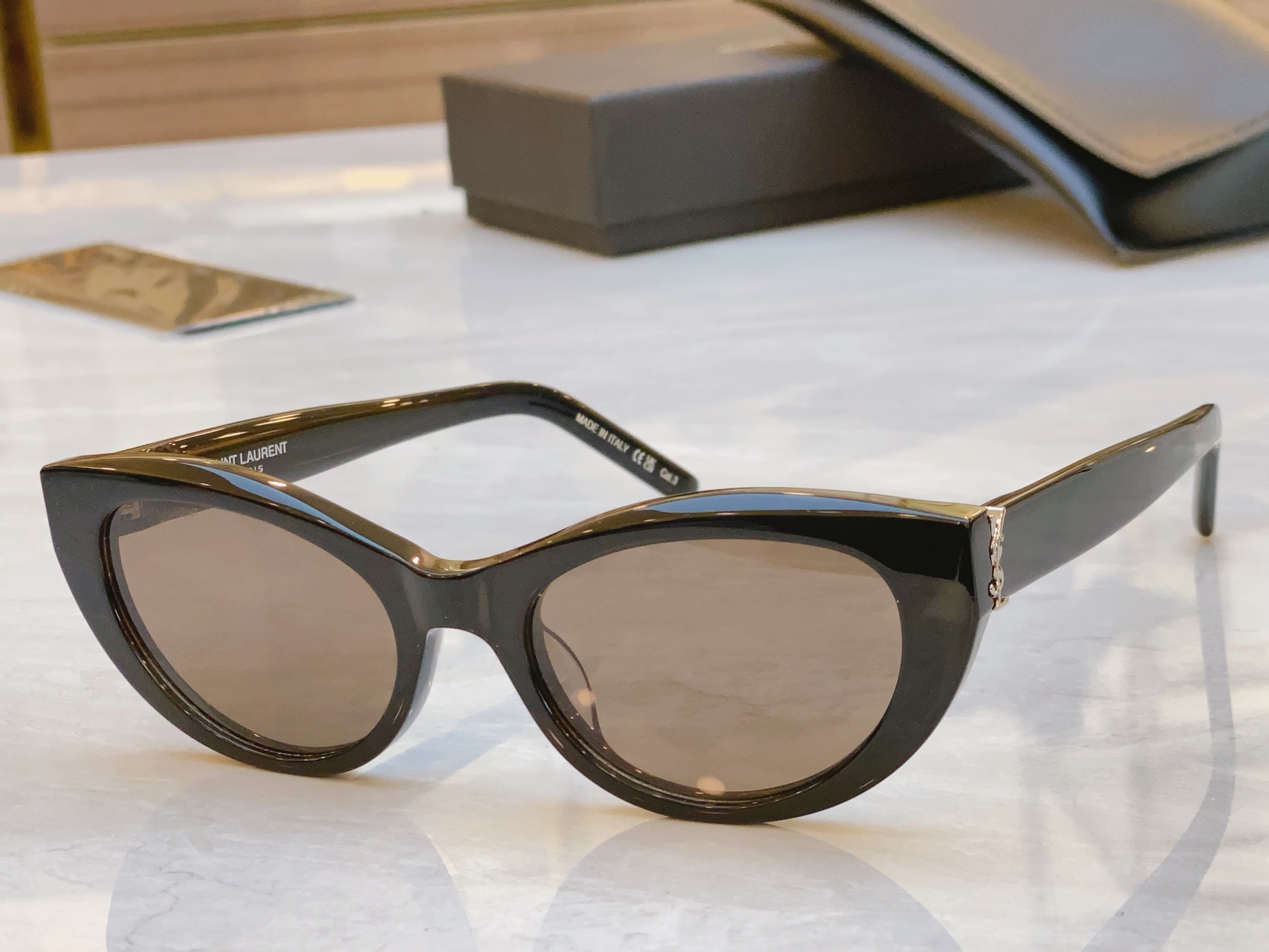 ，【SAINT LAUREN*】圣罗*兰新款眼镜架。MODEL：SL M115，SIZE：53口19-1