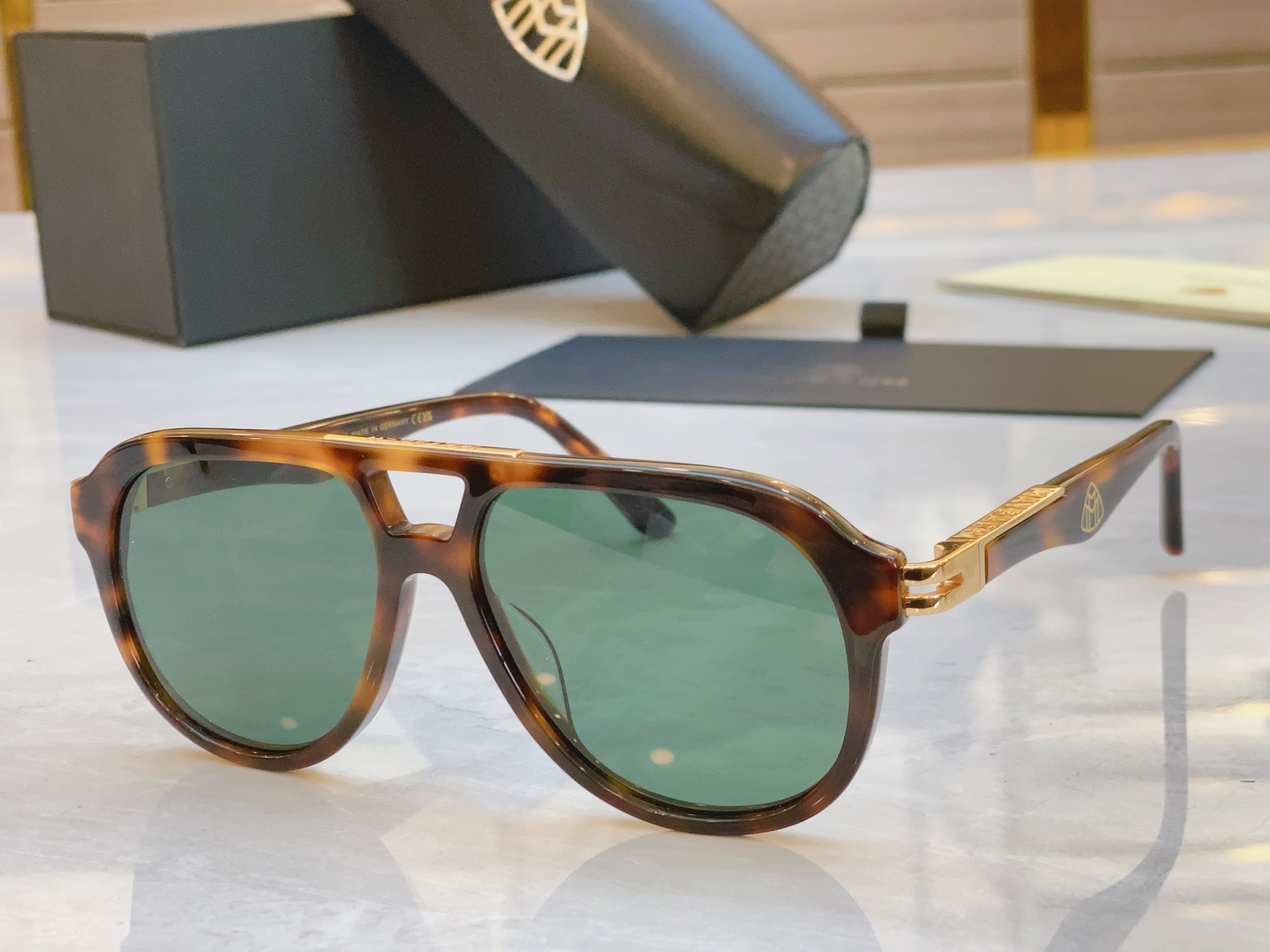 ，【MAYBAC*】迈巴*赫新款太阳镜，MODEL Z137，SIZE：55口15-145