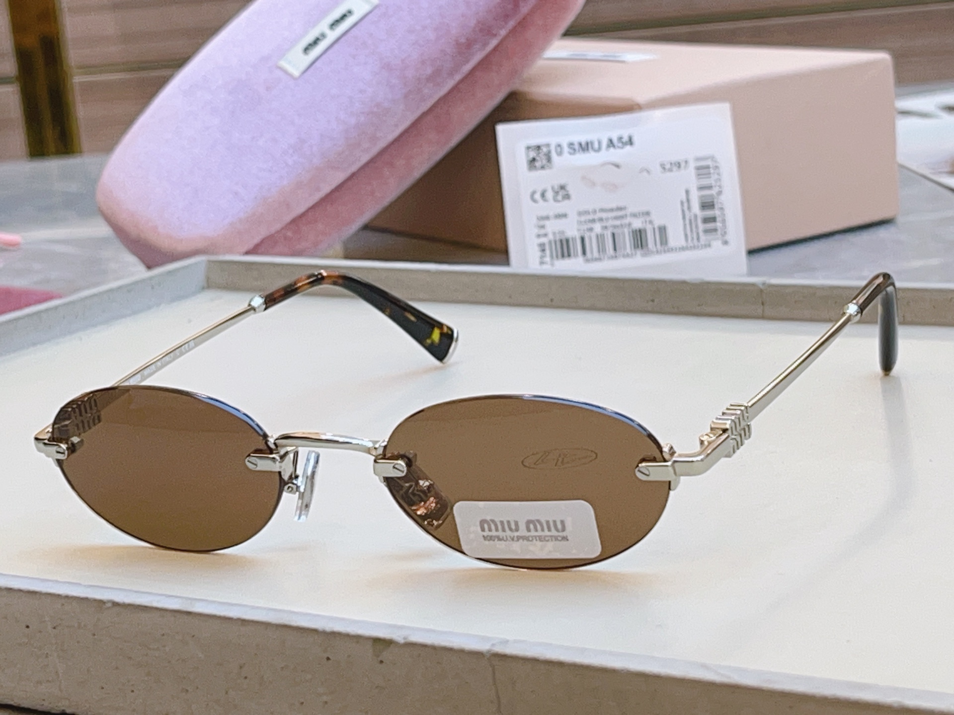 ，【MIUMI*】缪*缪新款太阳镜🕶️，ModSMU A54，SIZE51-20-140