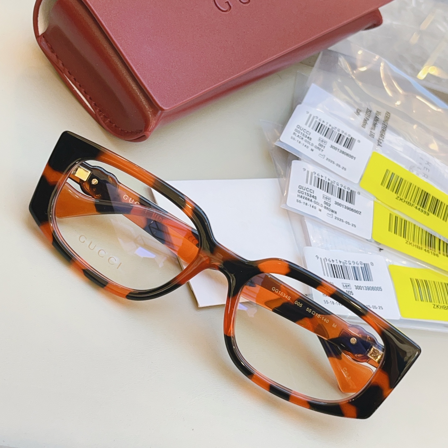 ，【GUCC*】古*驰新款眼镜架，MODEL：GG1534 ，SIZE：55口18-140