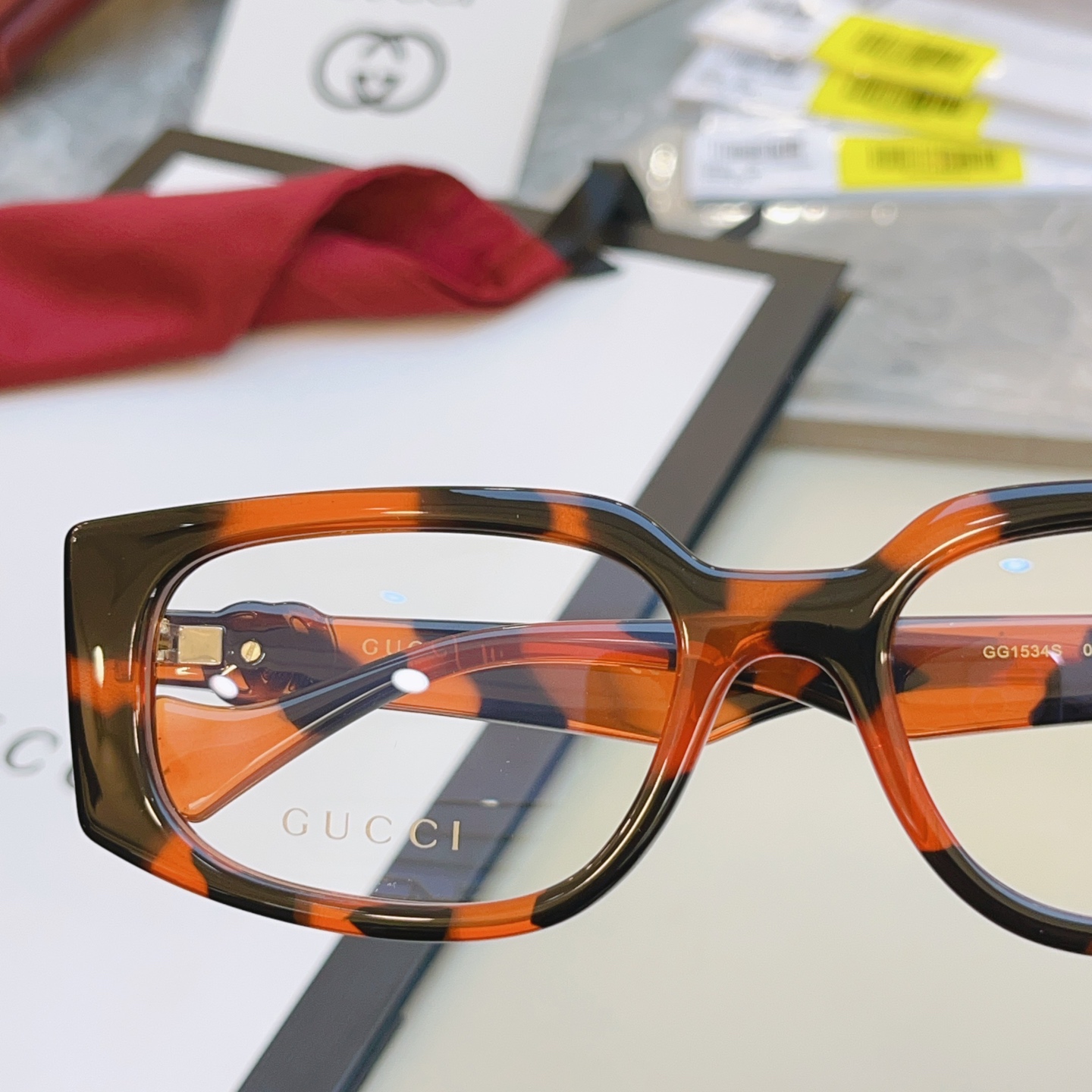 ，【GUCC*】古*驰新款眼镜架，MODEL：GG1534 ，SIZE：55口18-140