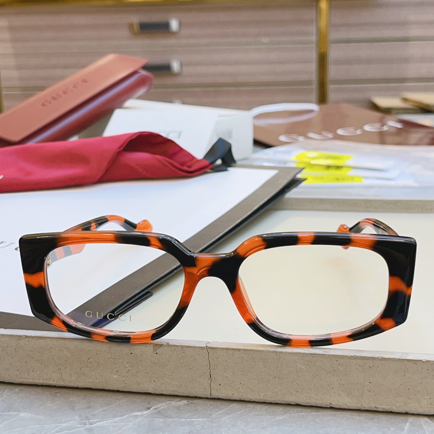 ，【GUCC*】古*驰新款眼镜架，MODEL：GG1534 ，SIZE：55口18-140