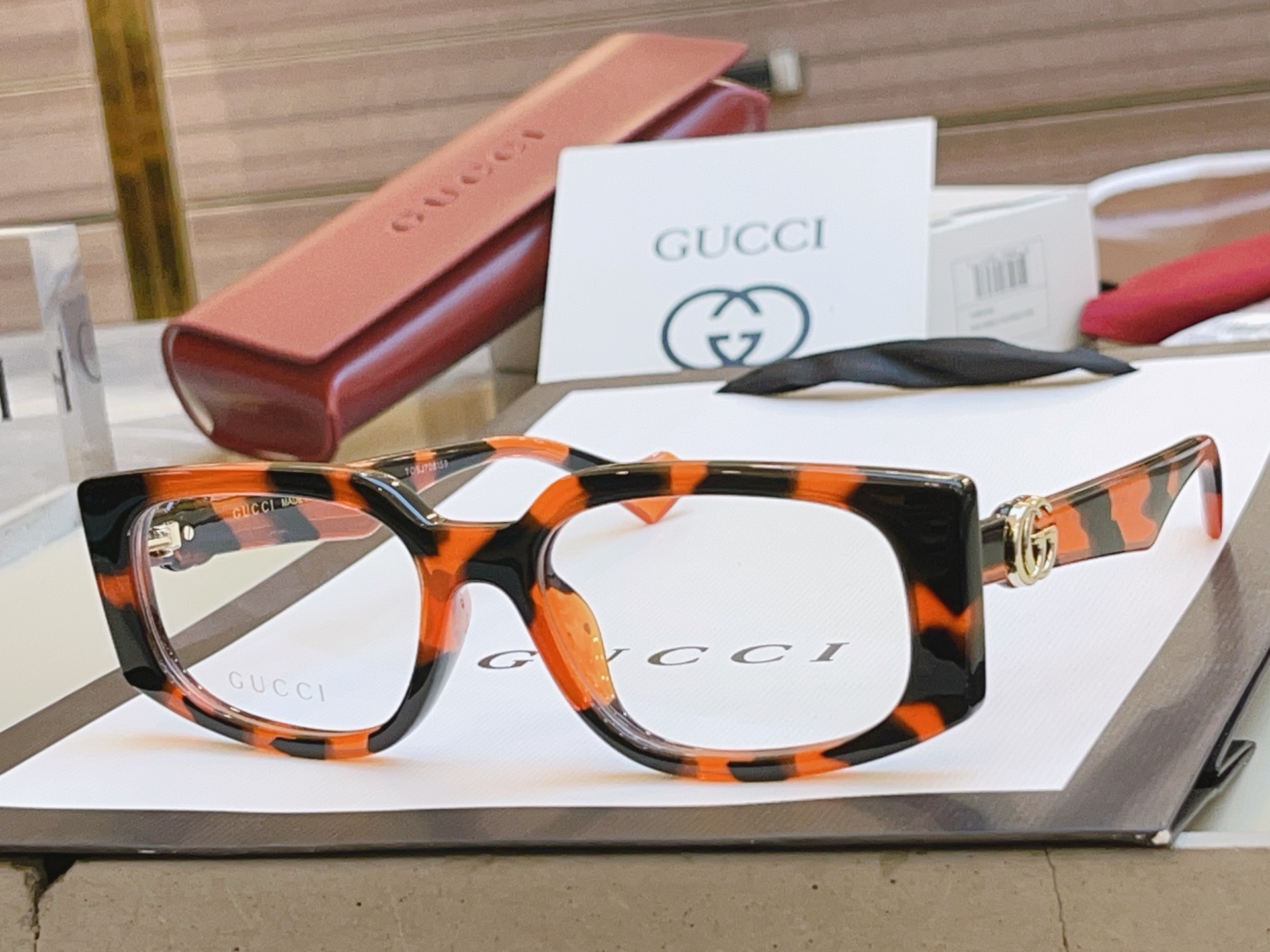 ，【GUCC*】古*驰新款眼镜架，MODEL：GG1534 ，SIZE：55口18-140