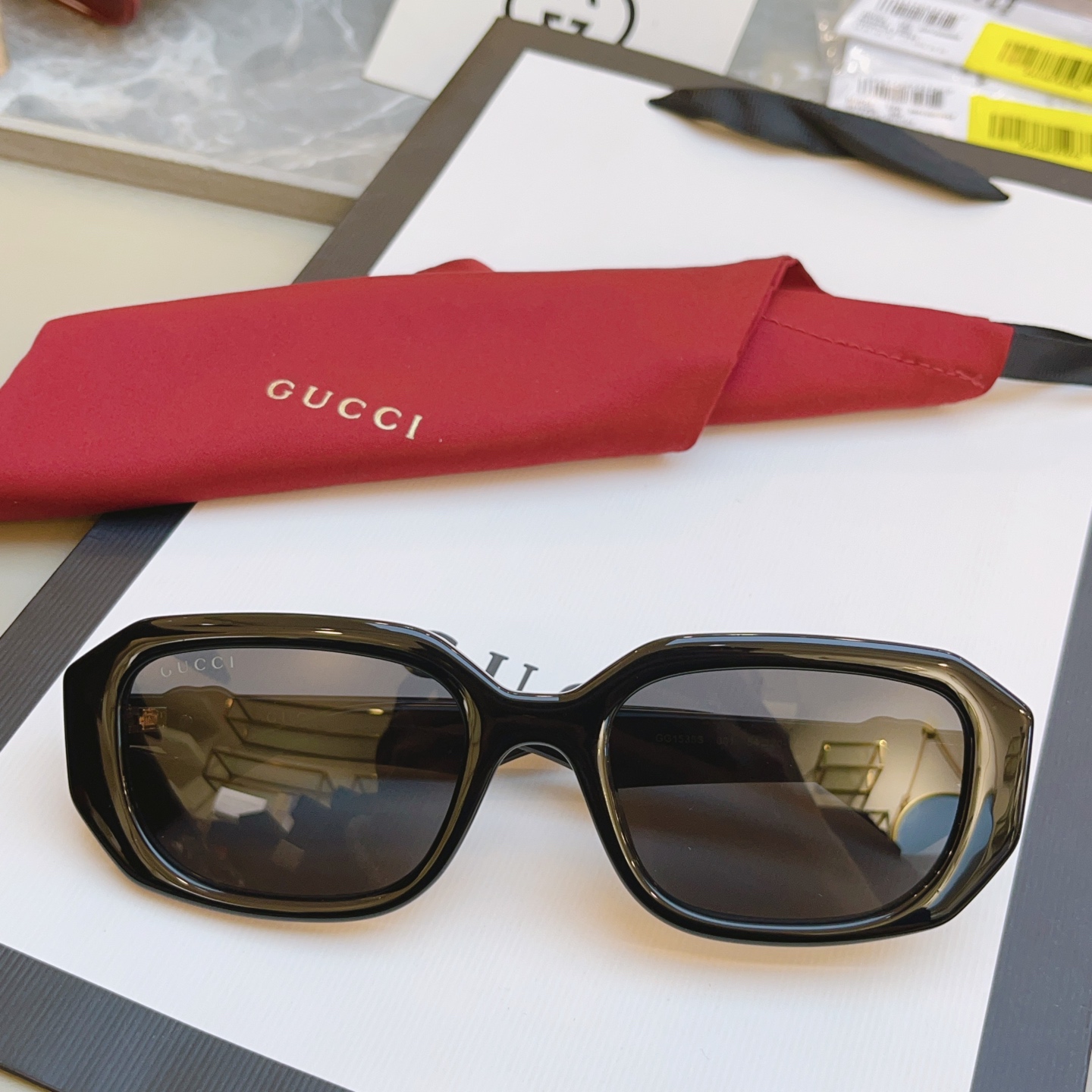 ，【GUCC*】古*驰新款太阳镜，MODEL：GG1535S ，SIZE：54口20-140