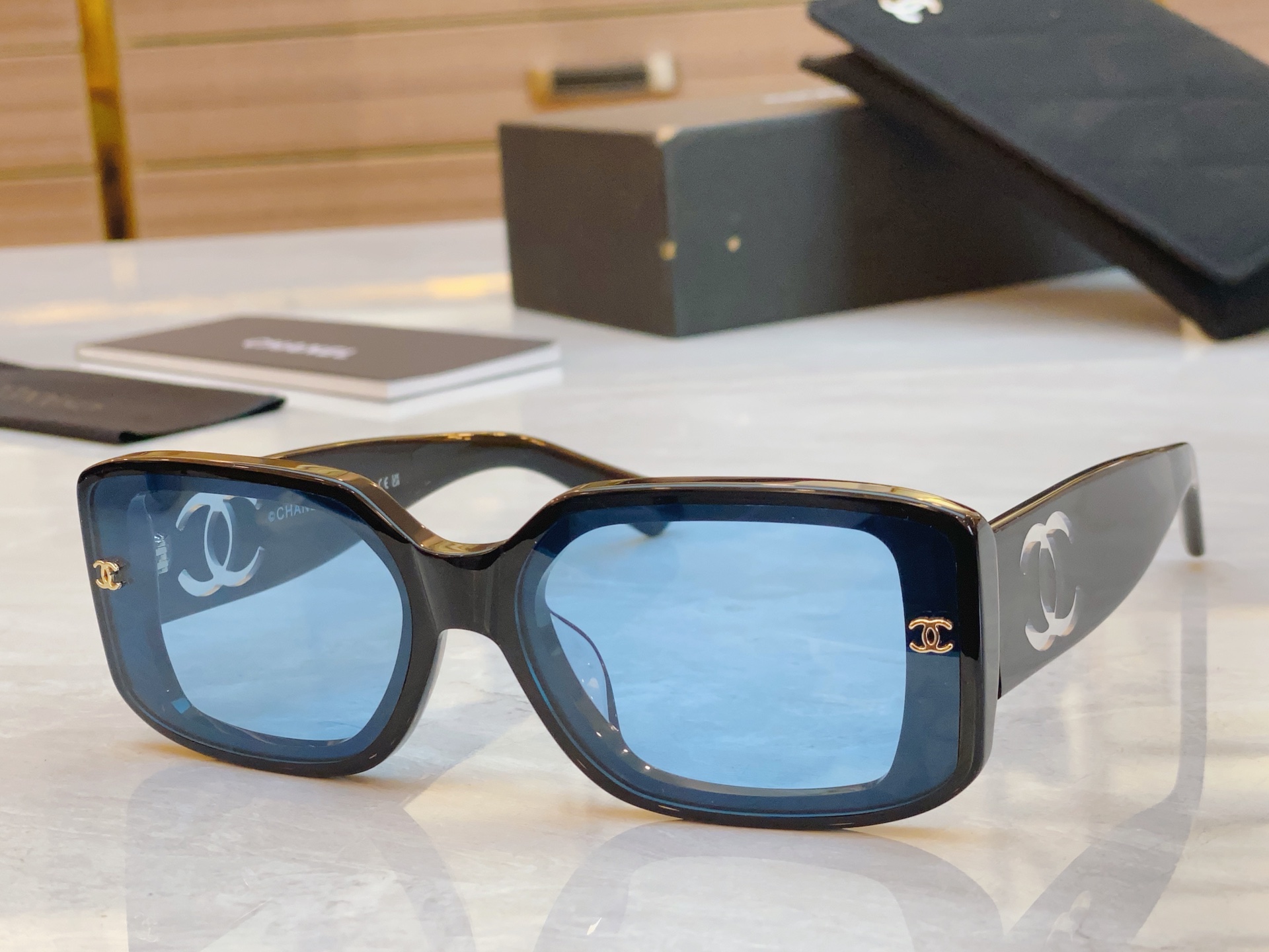 ，【CHANE*】香奈儿新款太阳镜🕶️🕶️，MODEL：CH6313，SIZE：61口17-145
