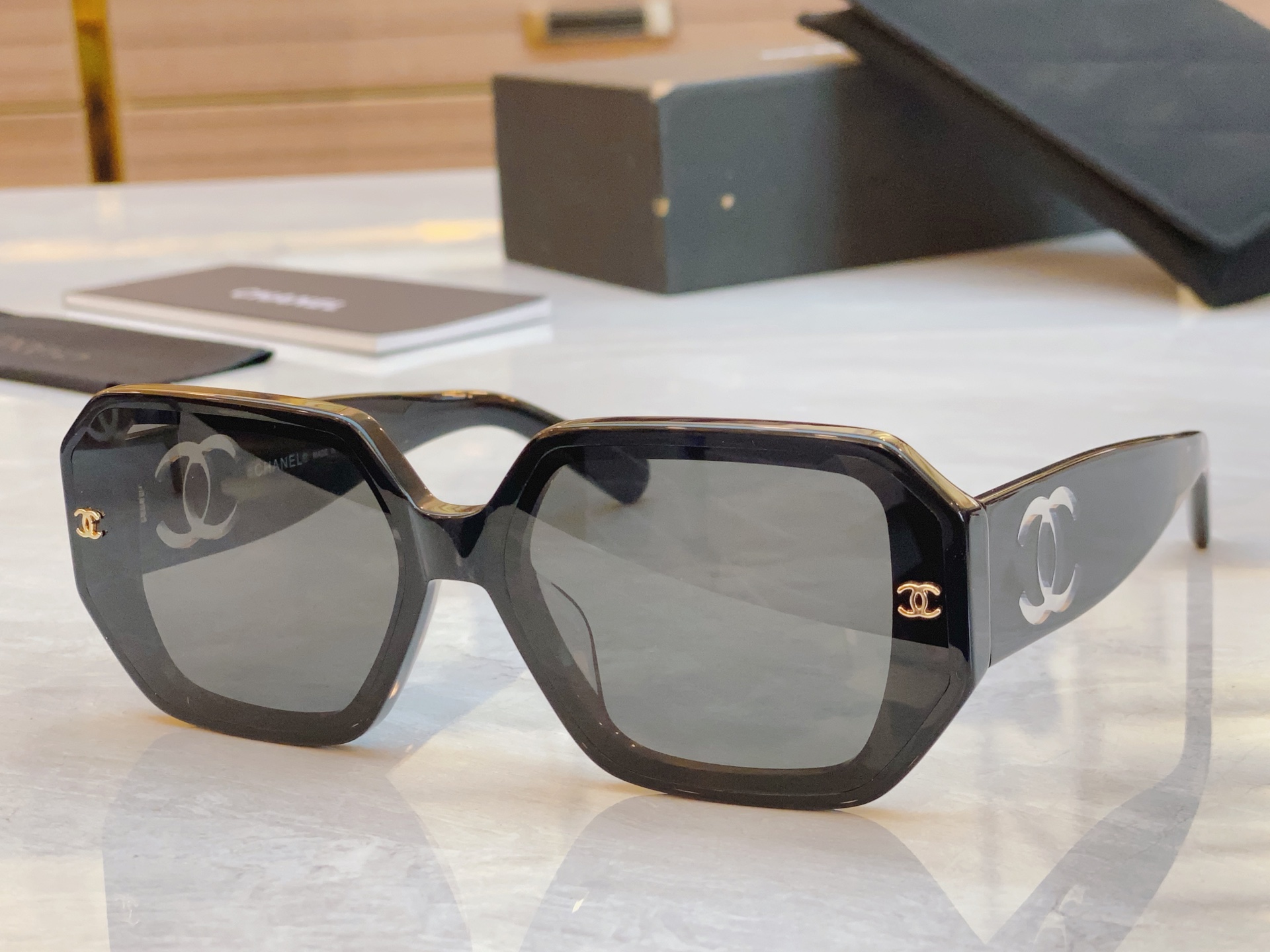 ，【CHANE*】香奈儿新款太阳镜🕶️🕶️，MODEL：CH6311，SIZE：61口16-145