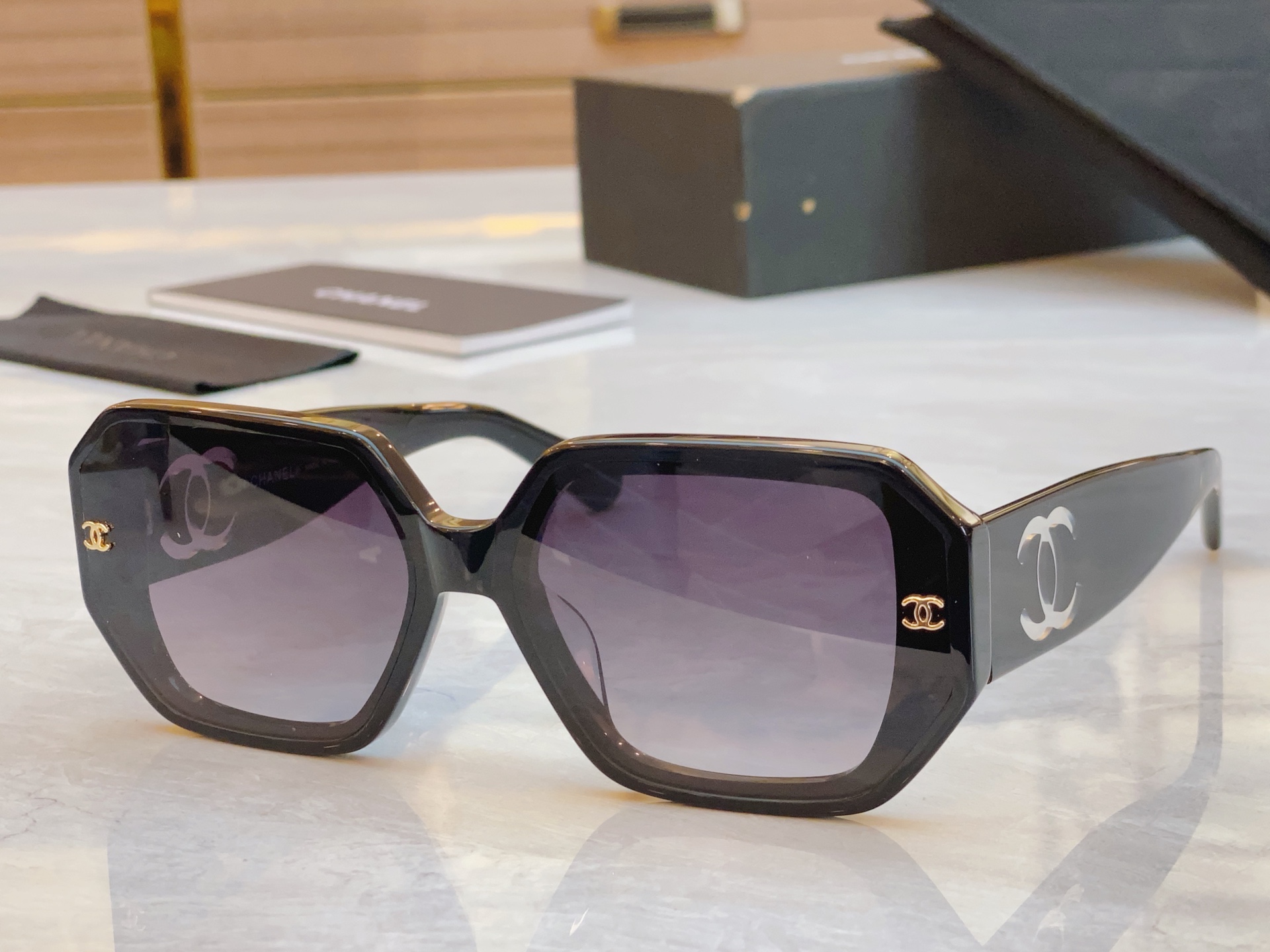 ，【CHANE*】香奈儿新款太阳镜🕶️🕶️，MODEL：CH6311，SIZE：61口16-145