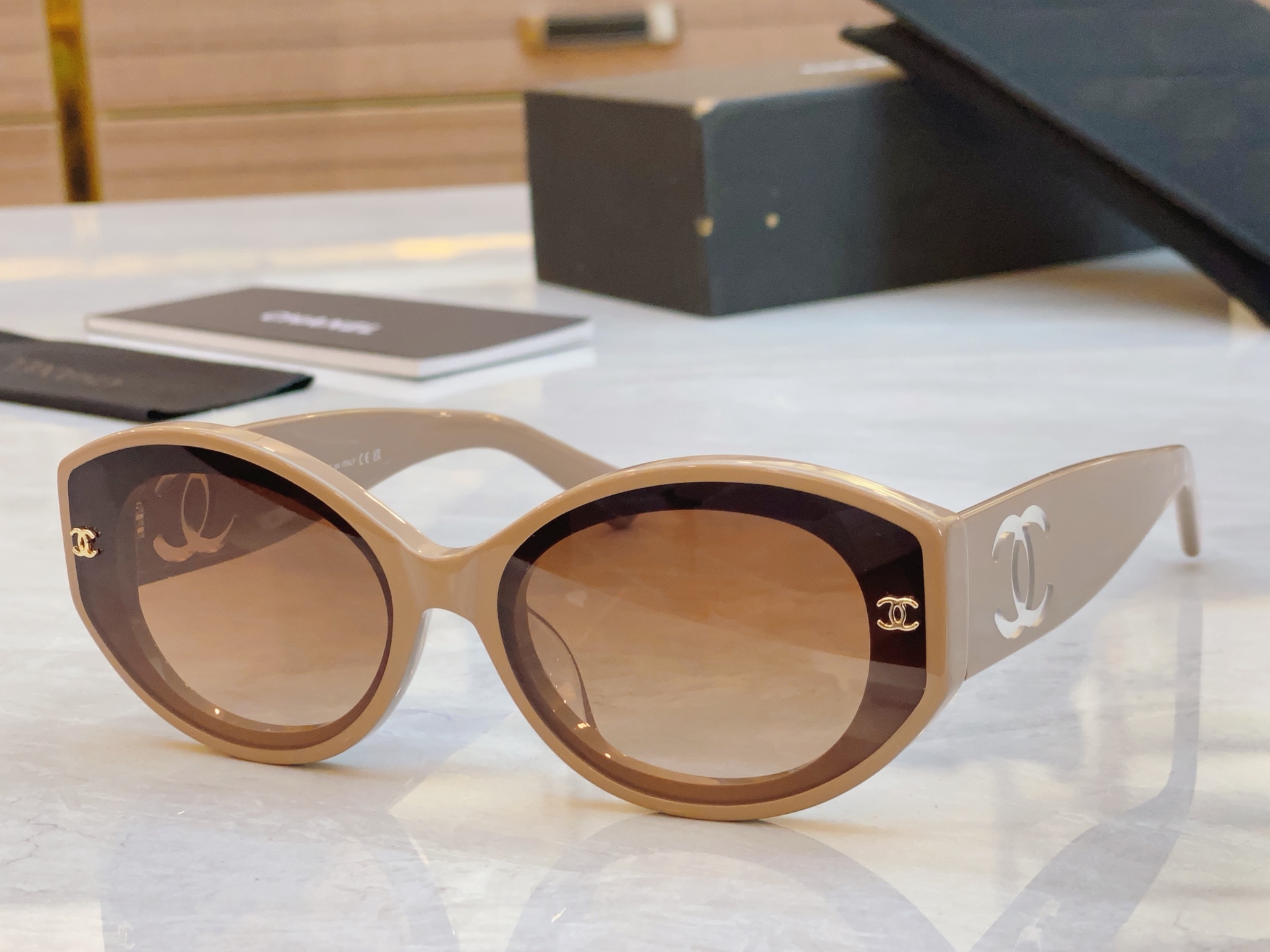 ，【CHANE*】香奈儿新款太阳镜🕶️🕶️，MODEL：CH6312，SIZE：61口17-145