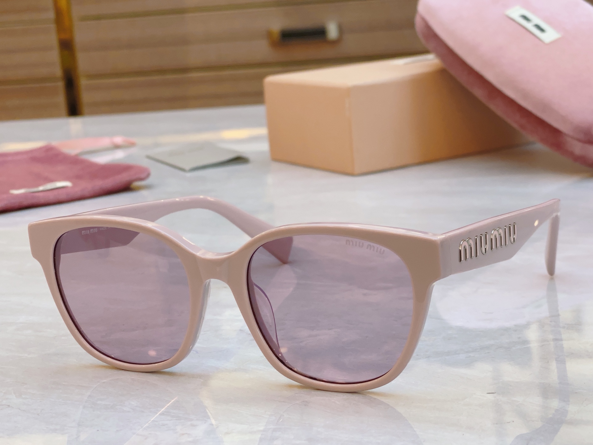 ，【MIUMI*】缪*缪新款眼镜架，Mod：SMU 087Z，SIZE53口20-135