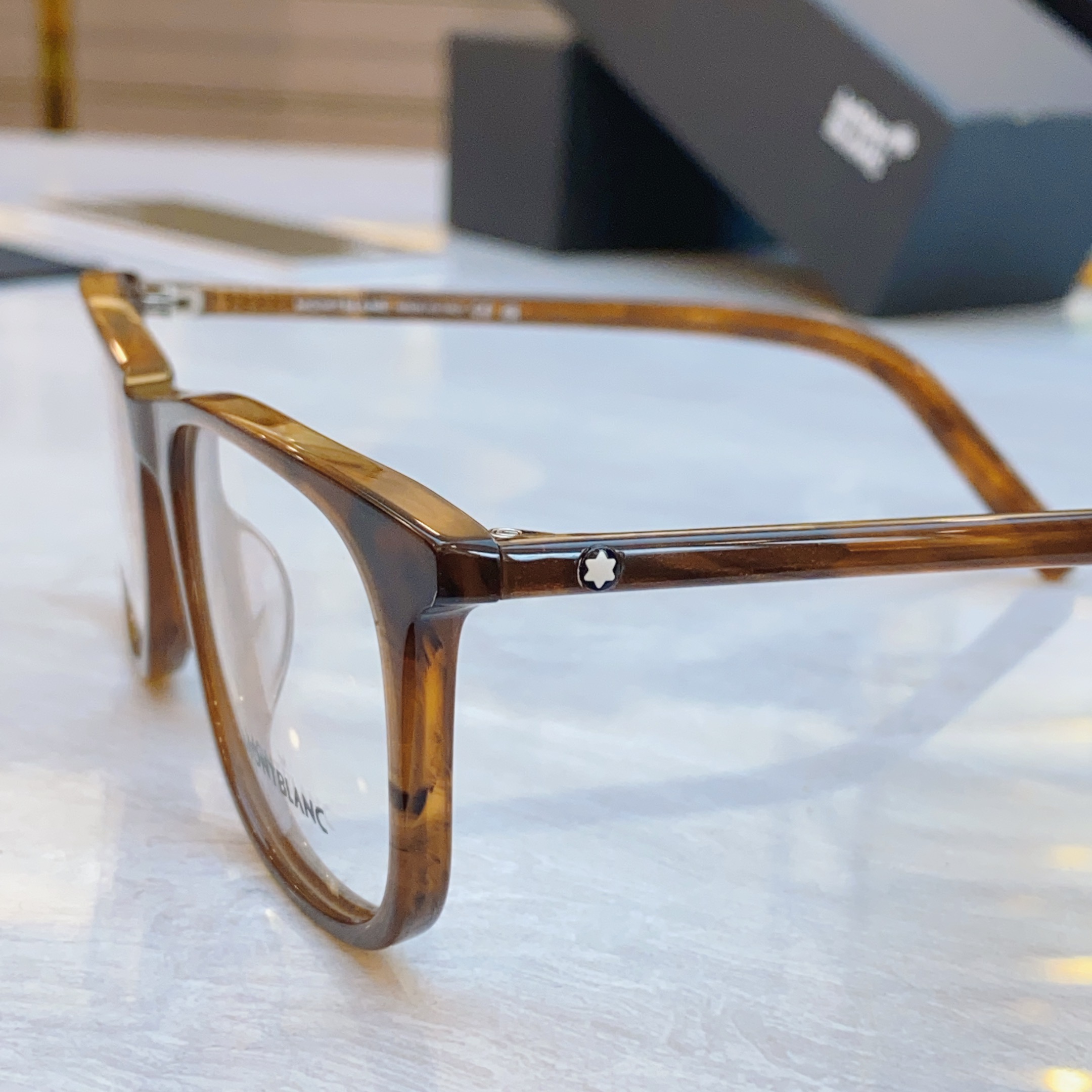 ，【MONT BLAN*】万宝*龙新款光学架，MODELMB0351O，SIZE 53口19-145