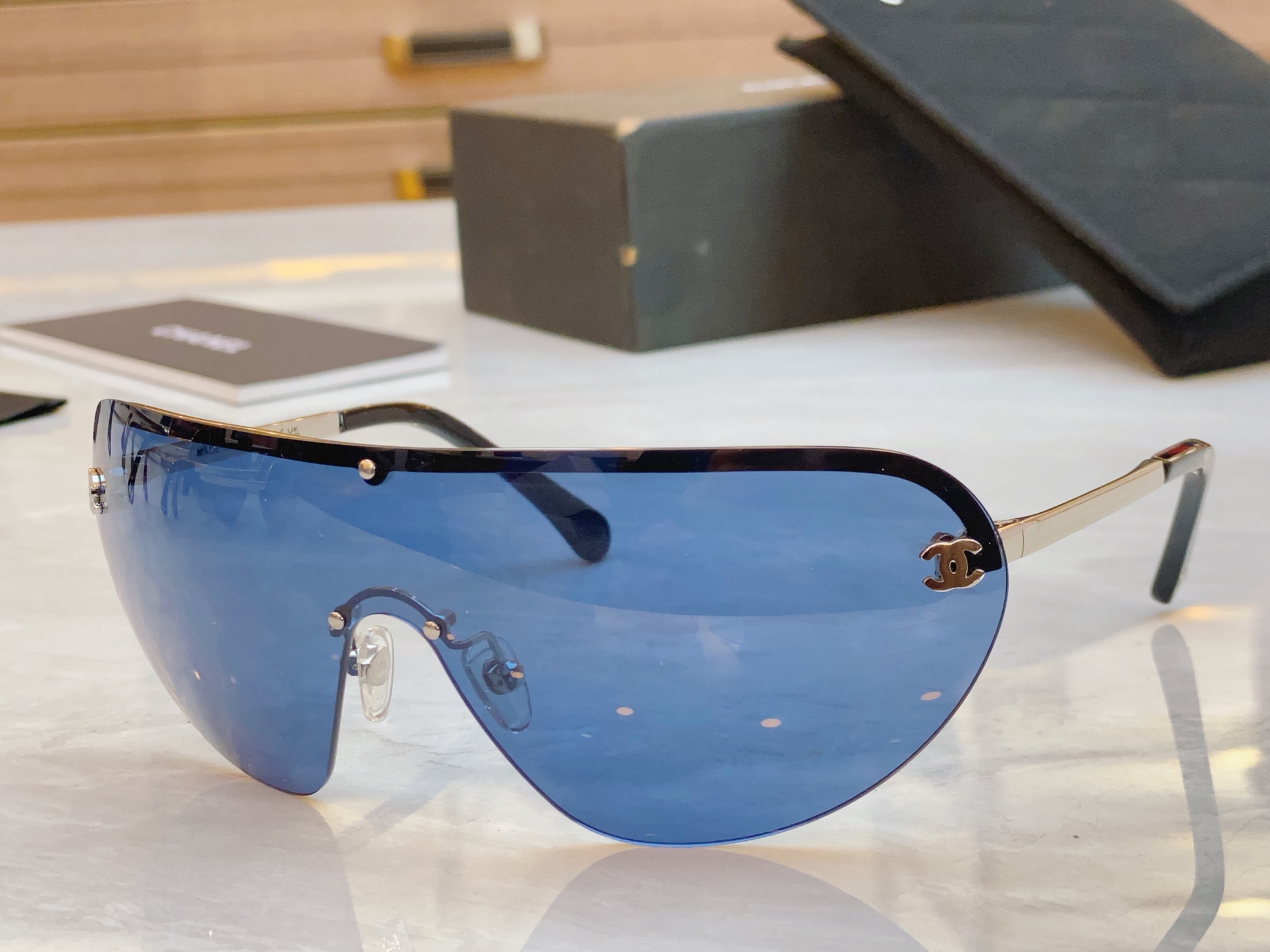 ，【CHANE*】香奈儿新款太阳镜🕶️🕶️，MODEL：CH9572，SIZE：153口0-122