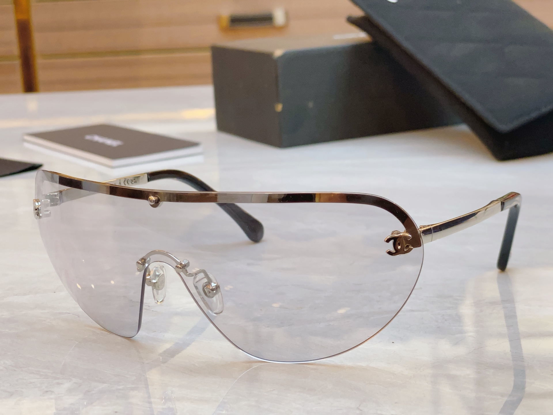 ，【CHANE*】香奈儿新款太阳镜🕶️🕶️，MODEL：CH9572，SIZE：153口0-122
