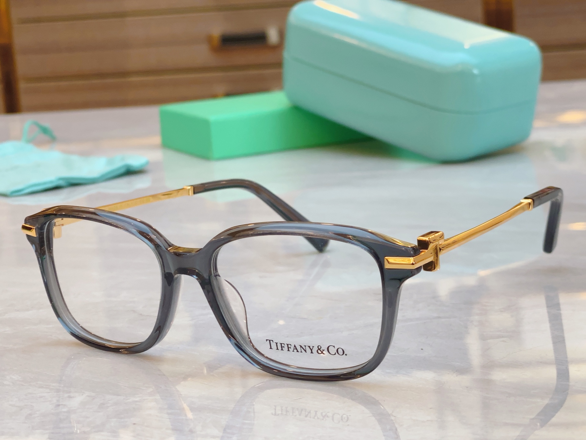 ，【Tiffany & Co.】蒂芙*尼新款眼镜架，Mod：TF2253D，Size：54口17-140