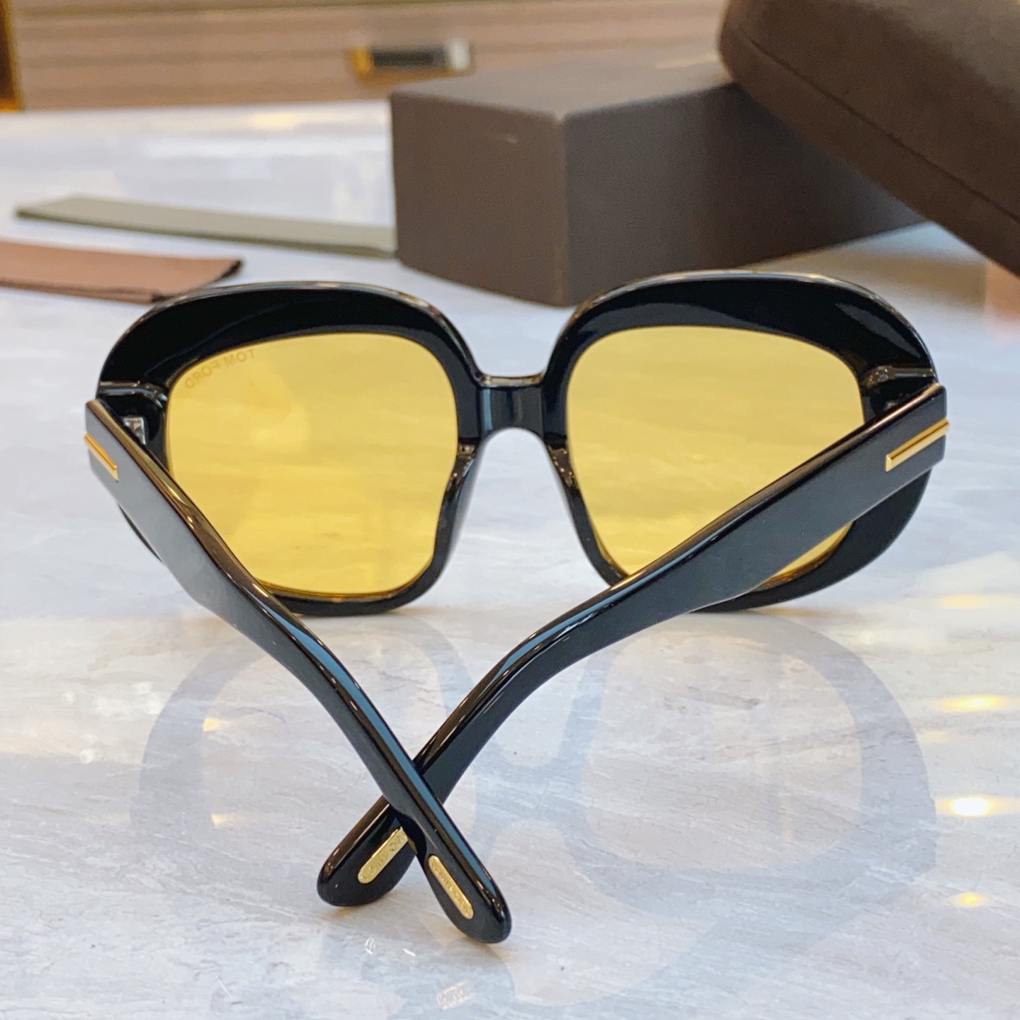，【TOM FOR*】汤姆*福特新款太阳镜🕶️，MODEL：FT1237，SIZE：53口19-140