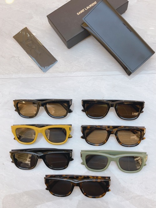 Yves Saint Laurent SL 801 Sunglasses | Stylish Frames, Multiple Colors Available 1 Yves Saint Laurent SL 801 Sunglasses | Stylish Frames, Multiple Colors Available