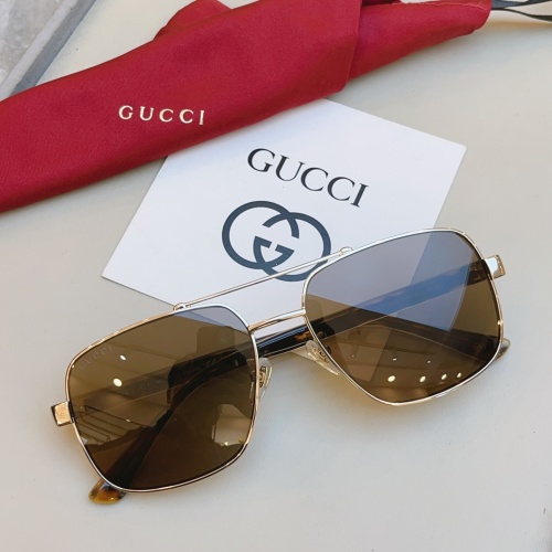 Gucci 0529S Metal Square Frame Sunglasses for Men - Stylish and Cool 1 Gucci 0529S Metal Square Frame Sunglasses for Men - Stylish and Cool