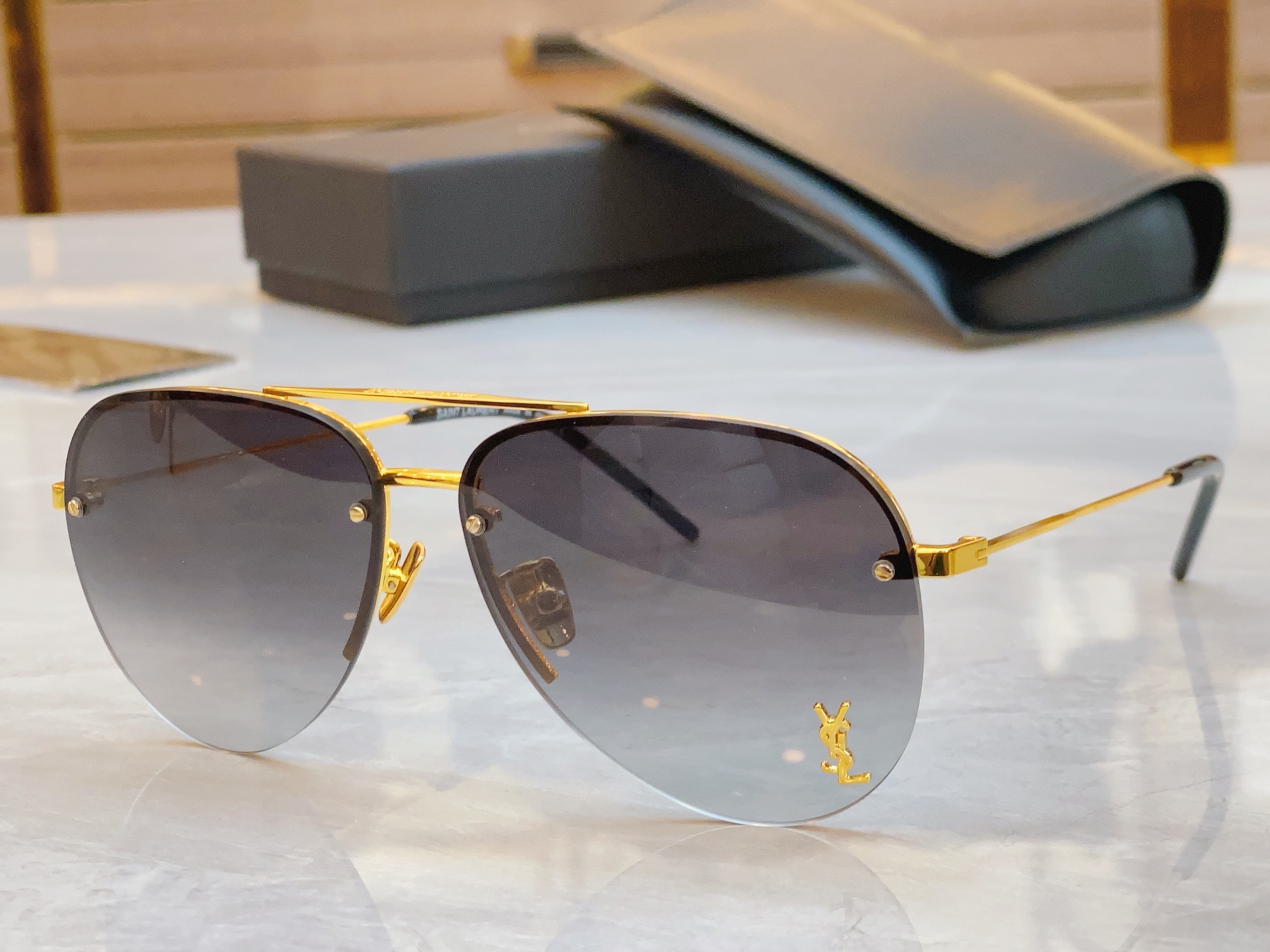 ，【SAINT LAUREN*】圣罗*兰新款眼镜架。MODEL：CLASSIC11M，SIZE：59口2