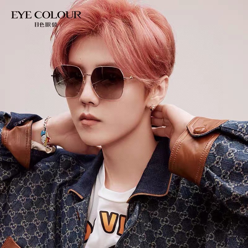 马衔扣倪妮 鹿晗同款 高品质一比一，条码袋子包装【GUCC*】古*驰 GG0882SA 墨镜女方框195