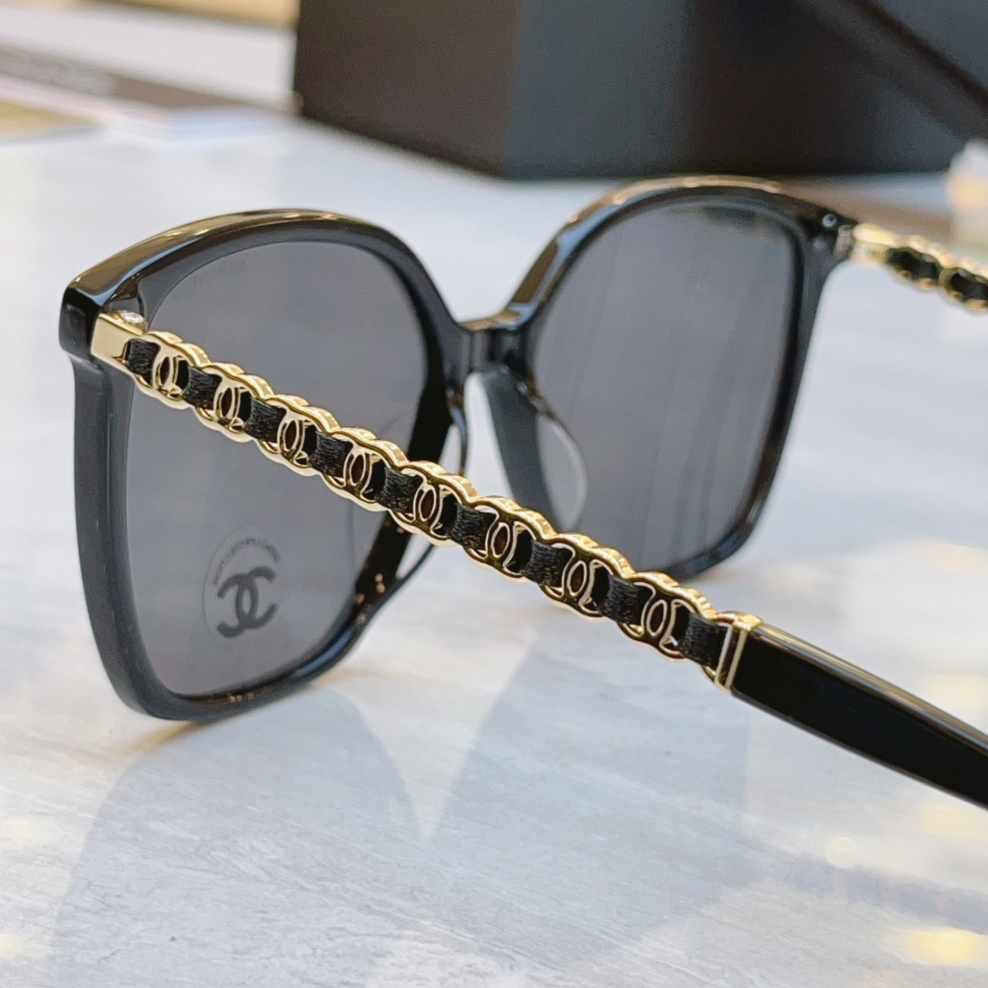 ，【CHANE*】香奈儿新款太阳镜🕶️🕶️，MODEL：CH5545，SIZE：54口18-145