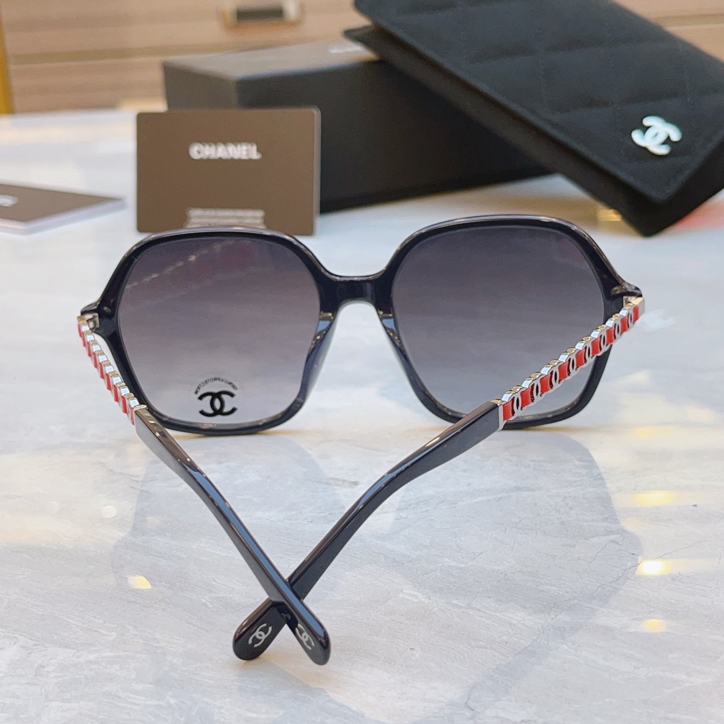 ，【CHANE*】香奈儿新款太阳镜🕶️🕶️，MODEL：CH3489Q，SIZE：55口19-145