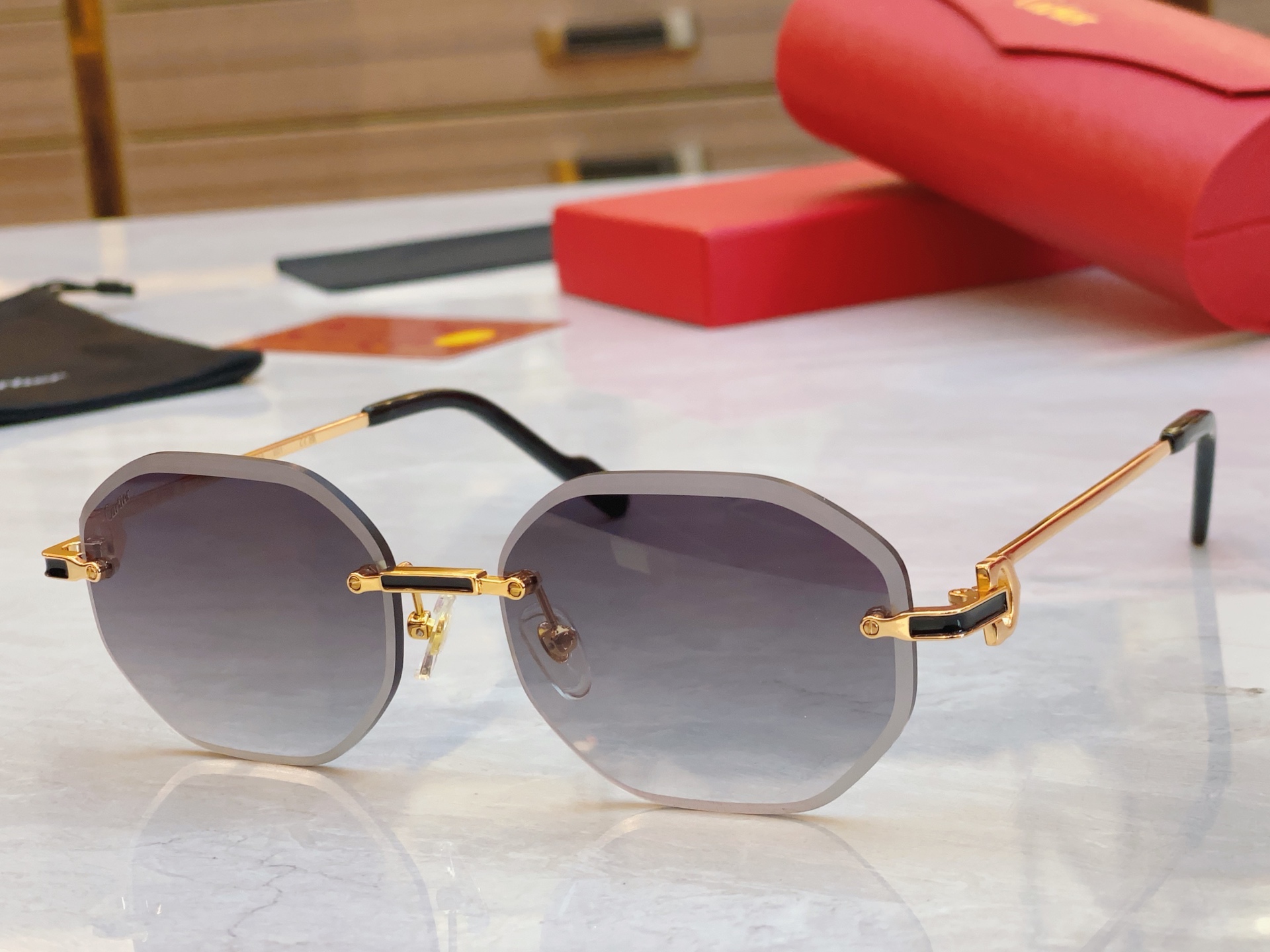 ，【CARTIE*】卡地*亚新款太阳镜，CT0540S，size 48口21-148