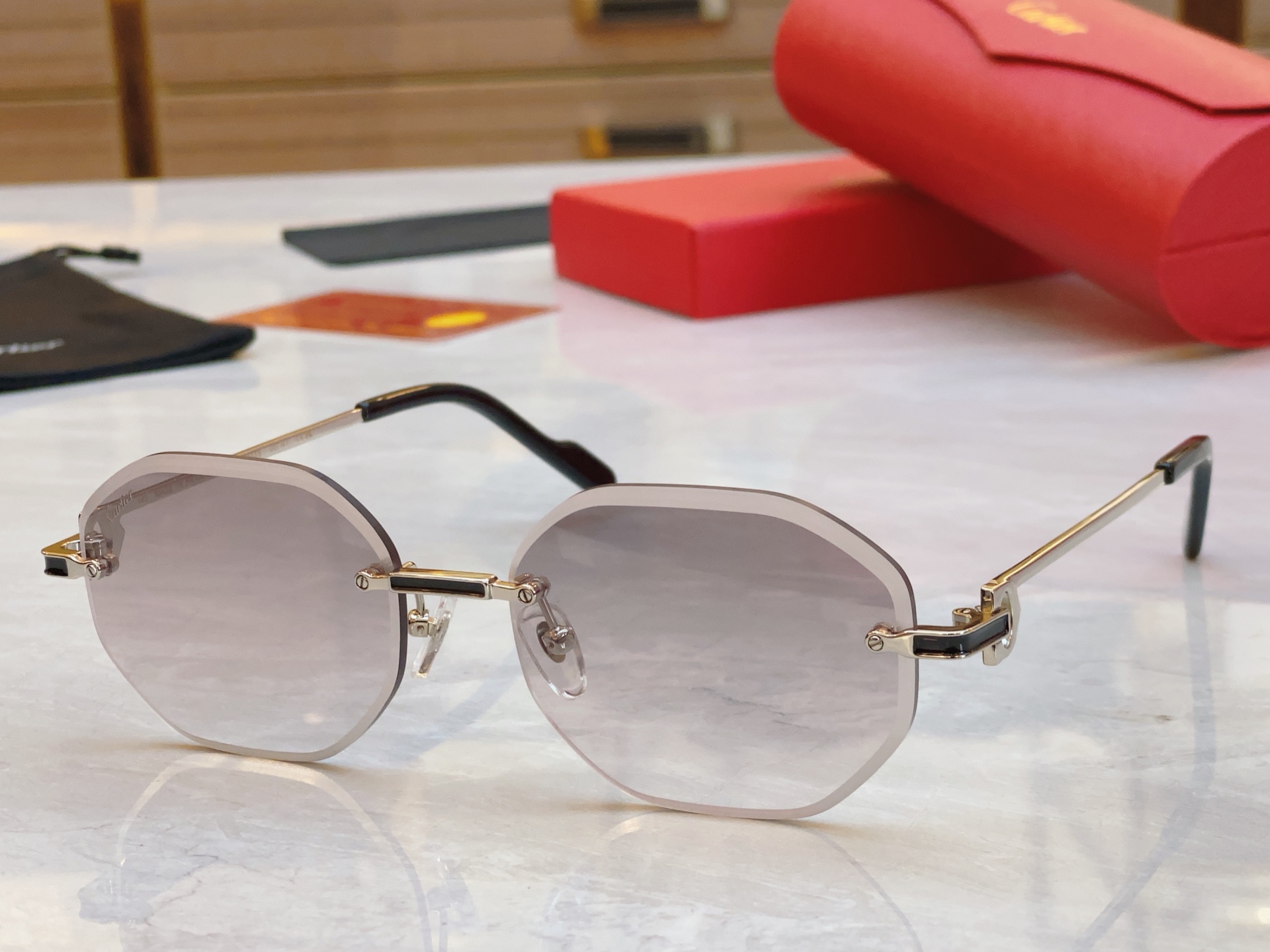 ，【CARTIE*】卡地*亚新款太阳镜，CT0540S，size 48口21-148