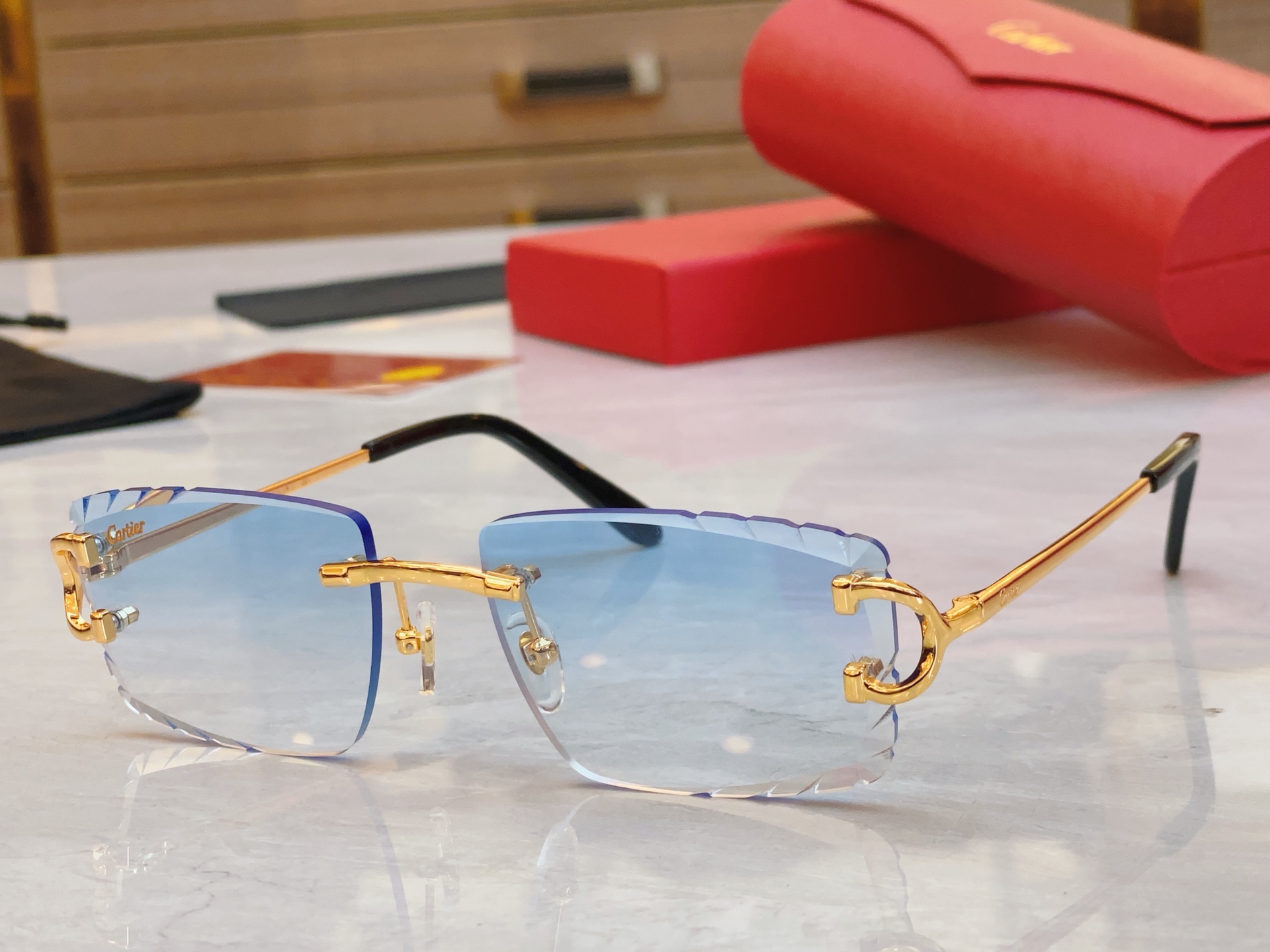 ，【CARTIE*】卡地*亚新款太阳镜，CT1638，size 56口17-135