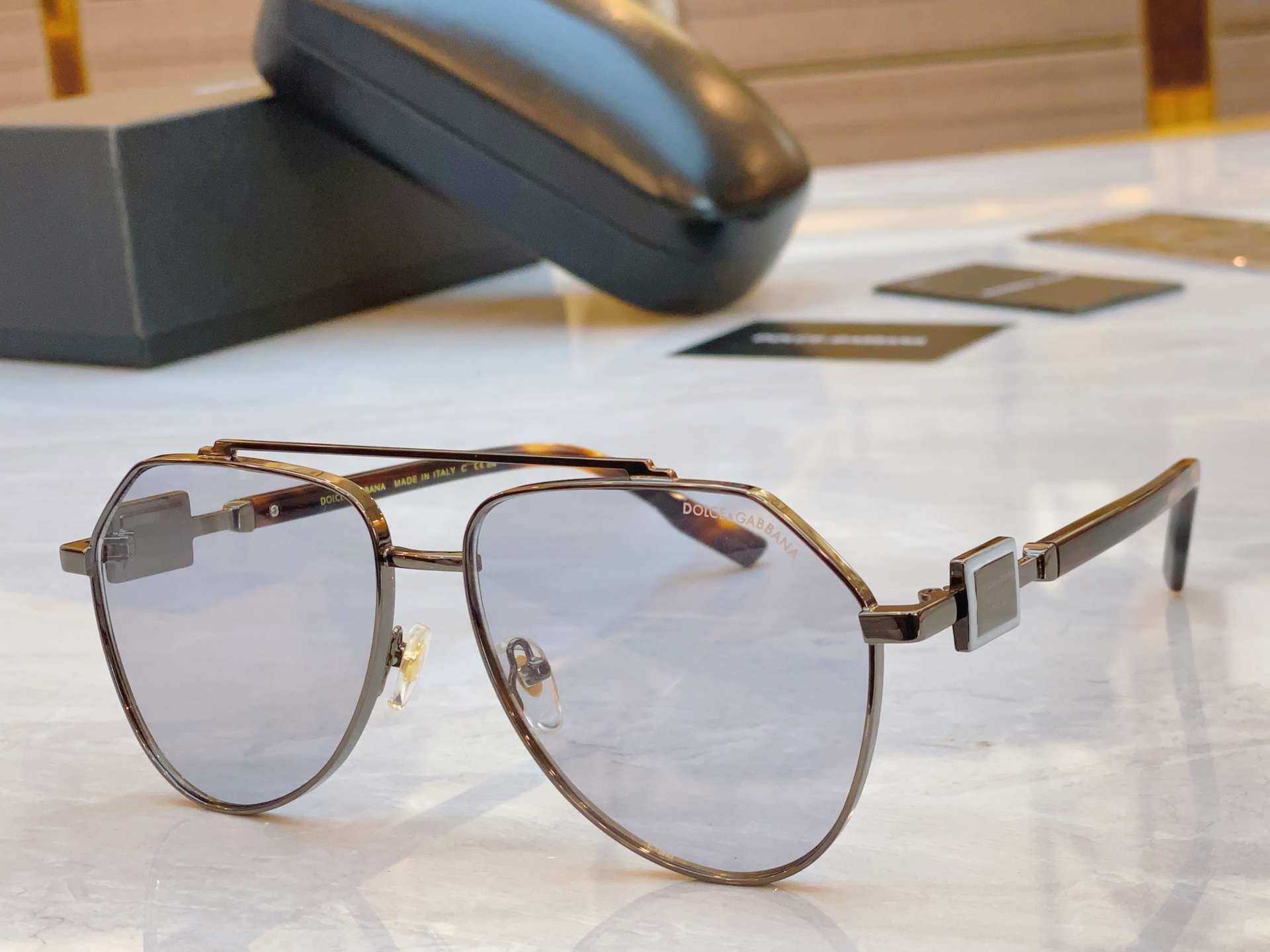 ，【DOLCE & GABBAN*】D*G新款太阳镜，MODEL：DG2315，SIZE：59口15-1