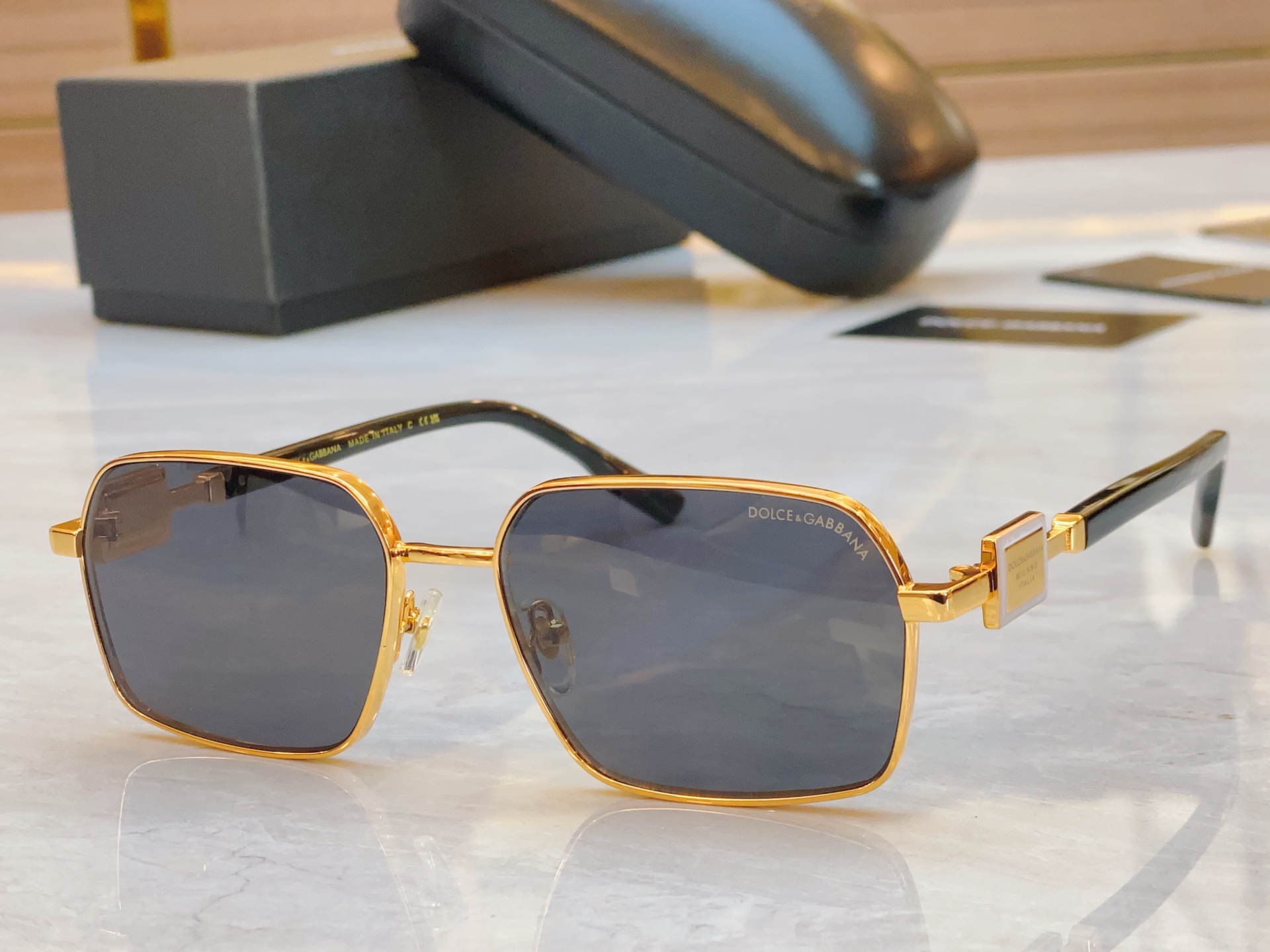 ，【DOLCE & GABBAN*】D*G新款太阳镜，MODEL：DG2316，SIZE：58口17-1