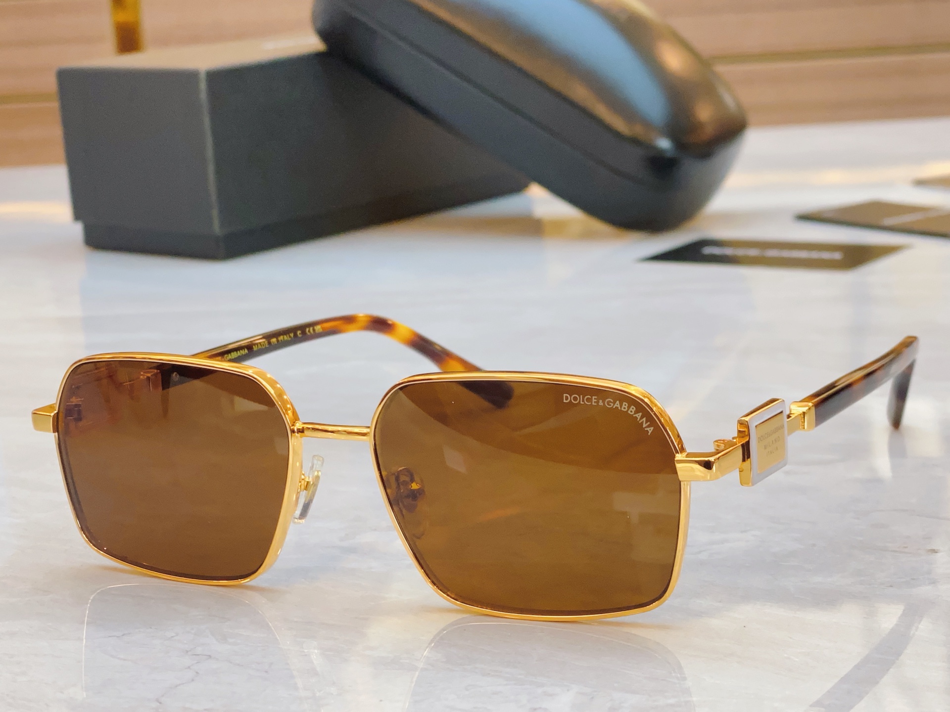 ，【DOLCE & GABBAN*】D*G新款太阳镜，MODEL：DG2316，SIZE：58口17-1