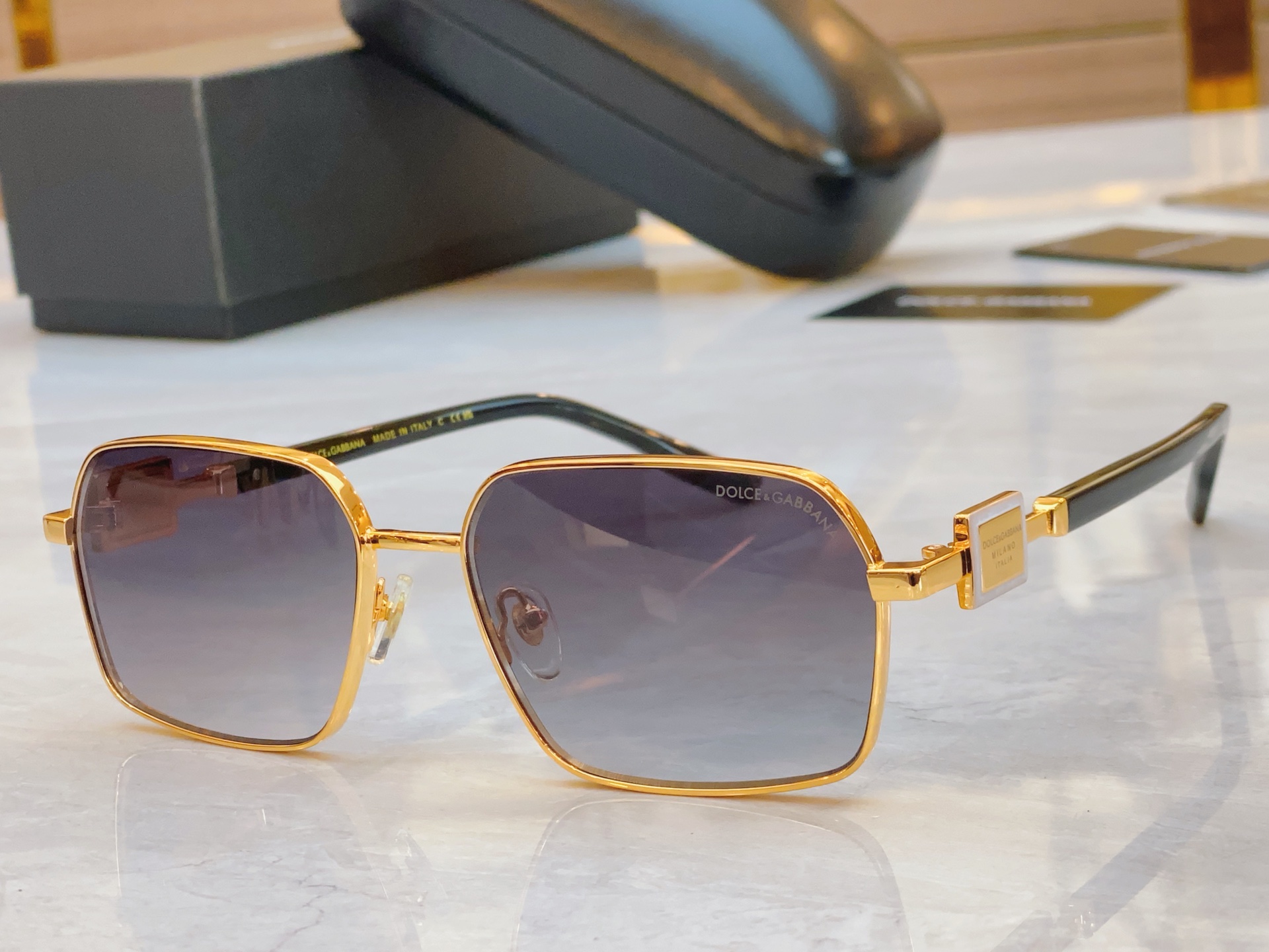 ，【DOLCE & GABBAN*】D*G新款太阳镜，MODEL：DG2316，SIZE：58口17-1